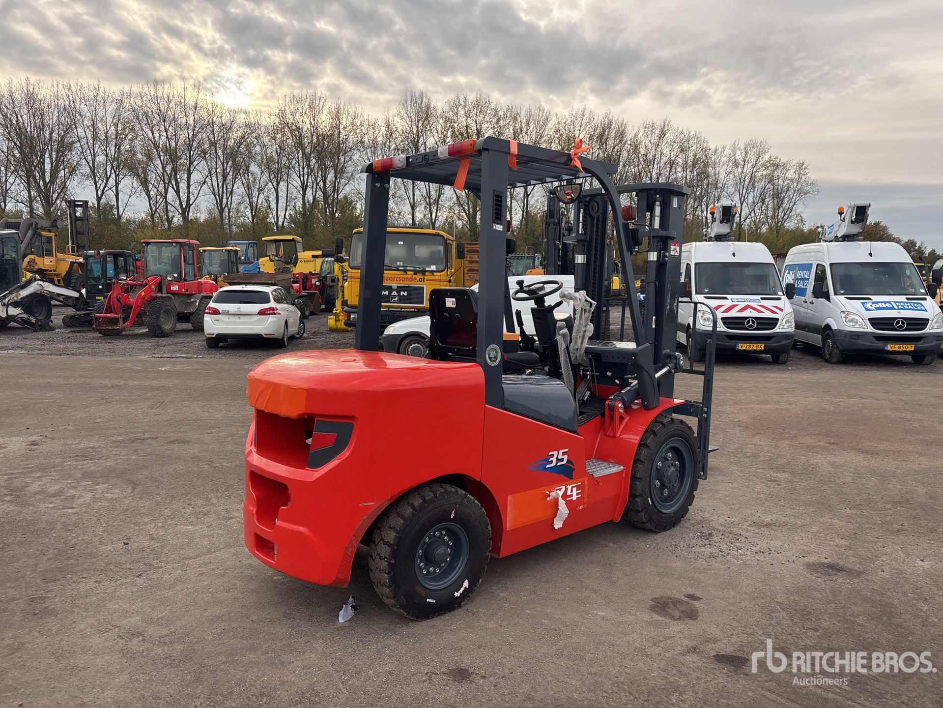 General Appearance with Picture, Right Rear Corner