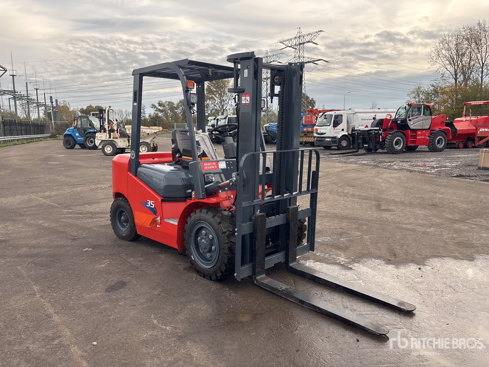 General Appearance with Picture, Right Front Corner