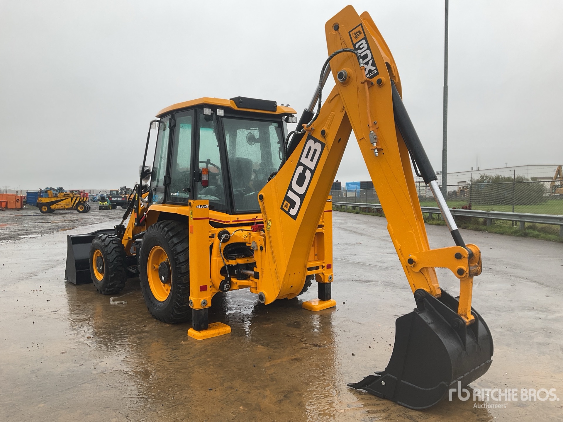 General Appearance with Bild, Ecke hinten links