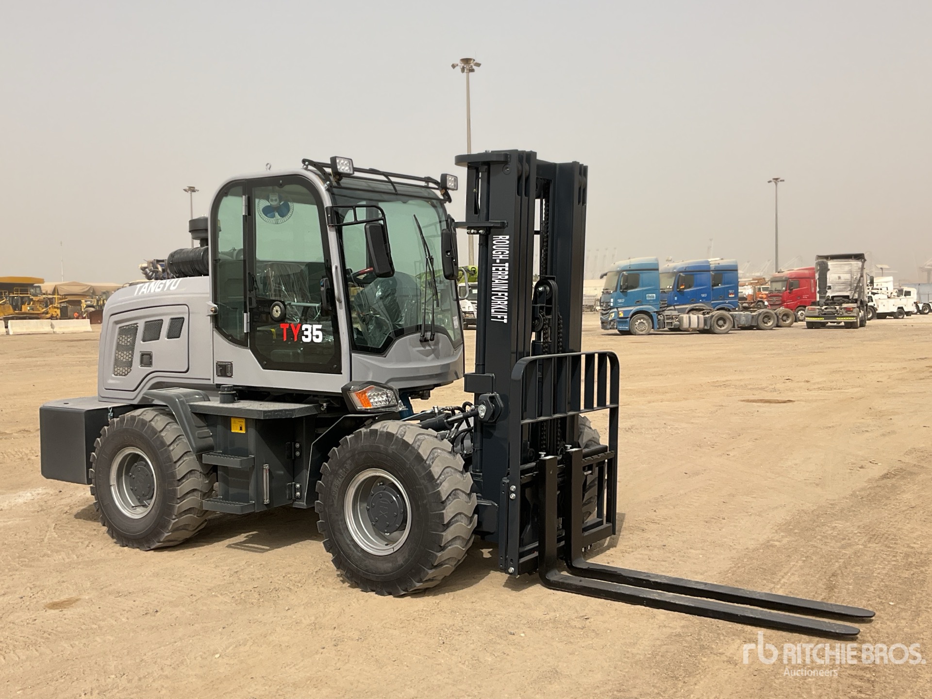 General Appearance with Picture, Right Front Corner