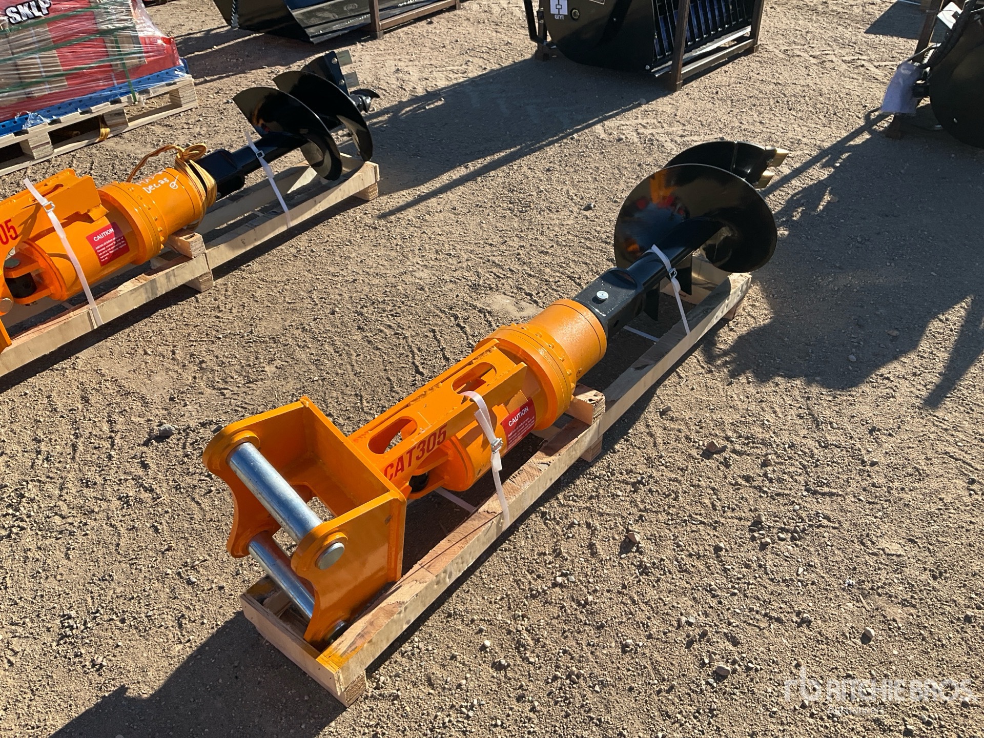 General Appearance with Bild, Ecke hinten rechts