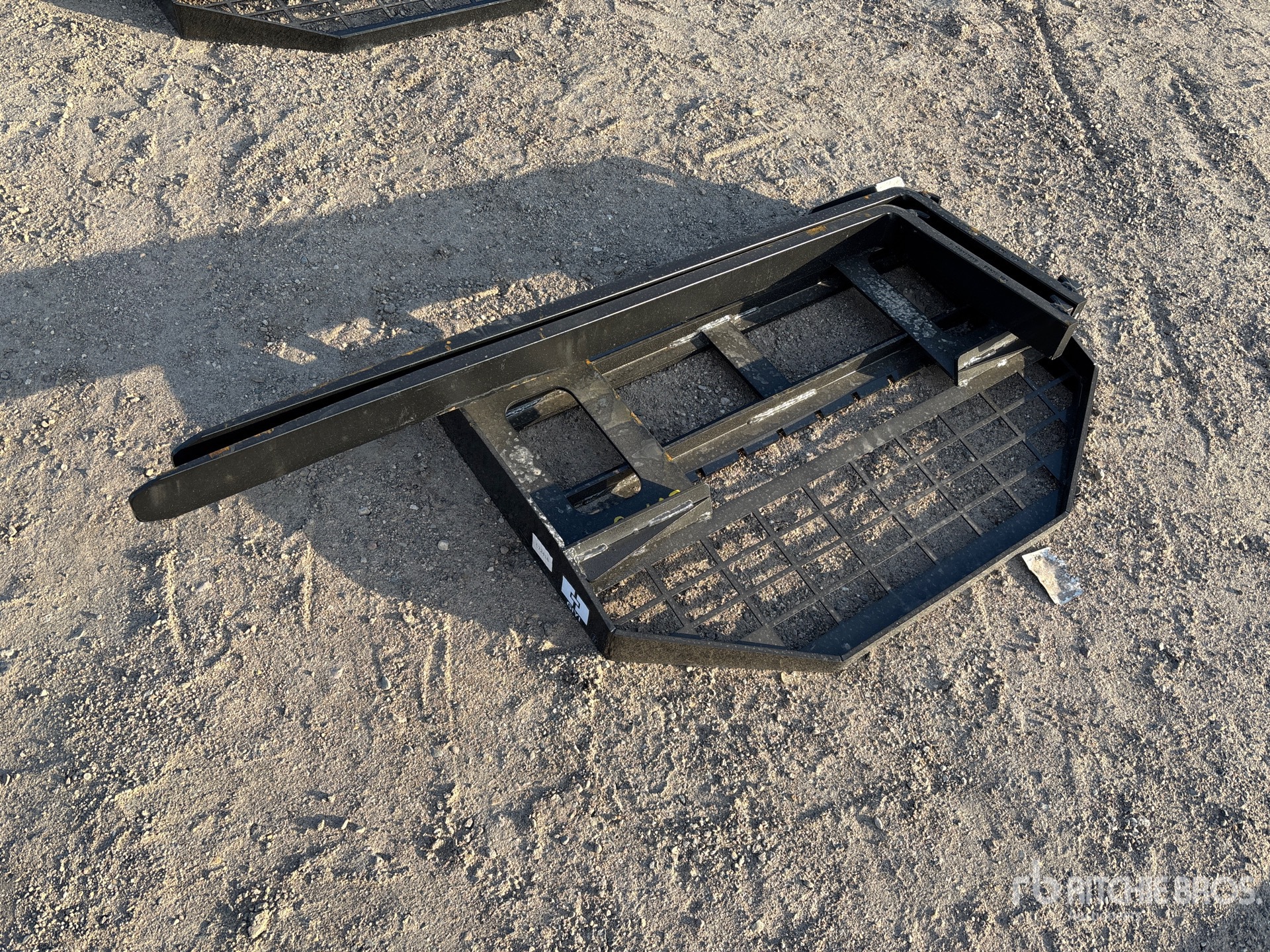 General Appearance with Foto, angolo posteriore sinistro