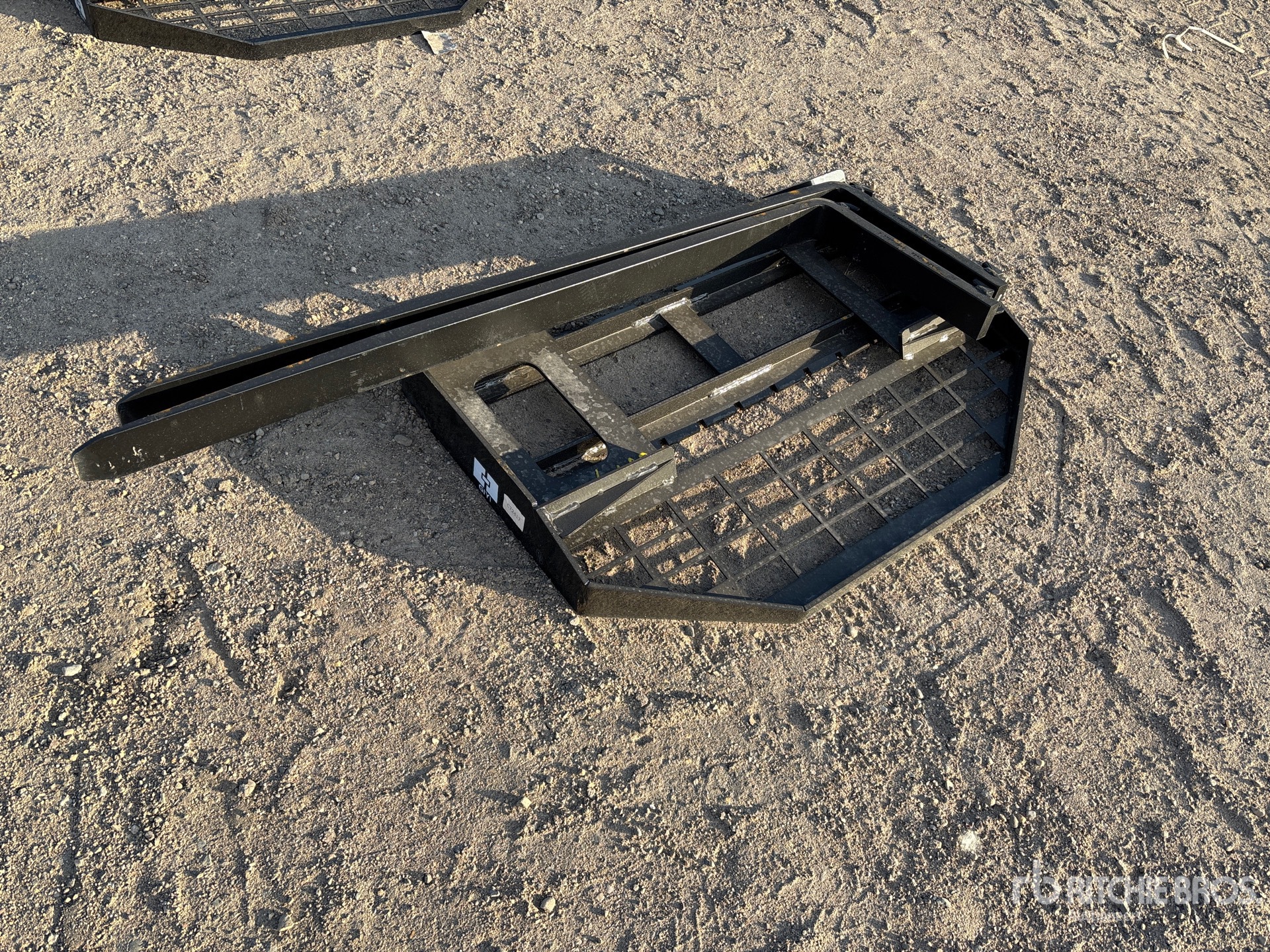 General Appearance with Foto, angolo posteriore sinistro