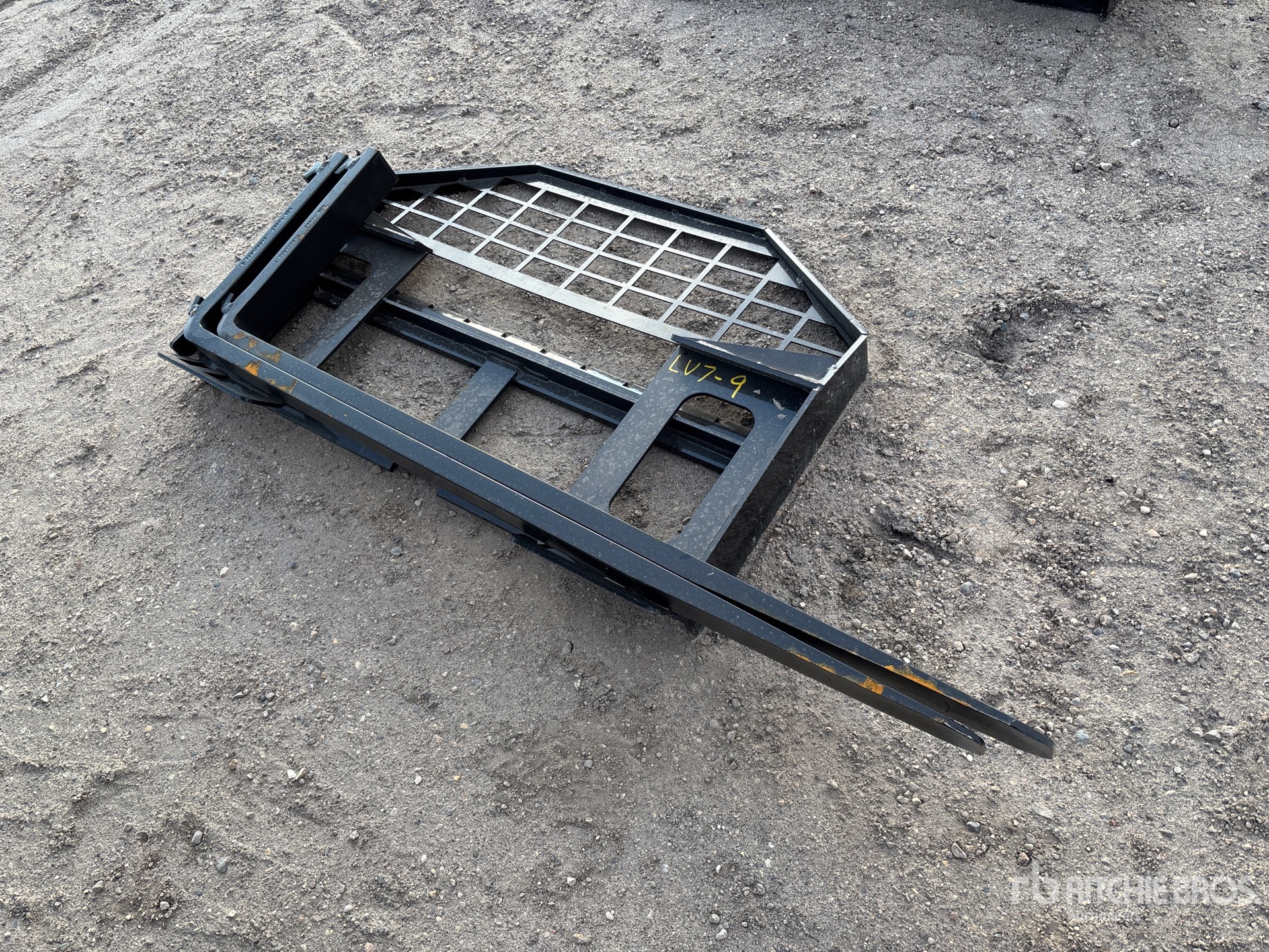 General Appearance with Foto, angolo anteriore sinistro