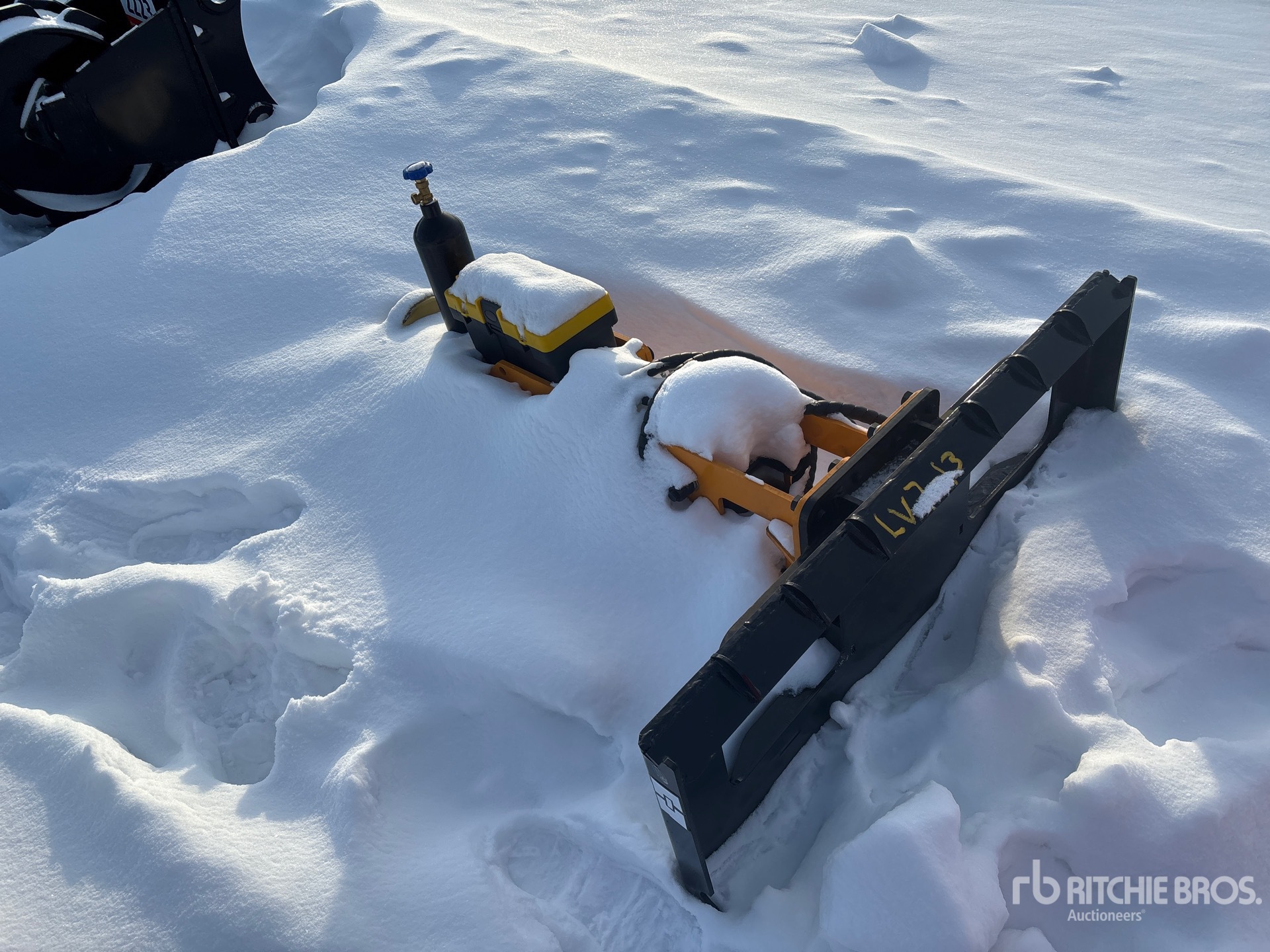 Aspect général with Image, coin arrière gauche