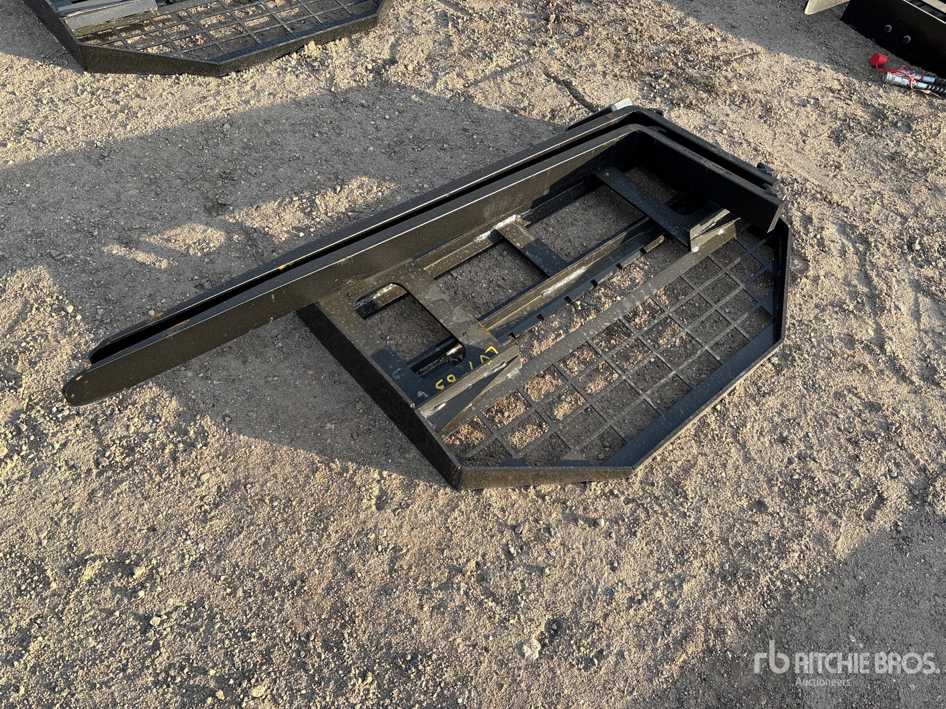 General Appearance with Foto, angolo posteriore sinistro