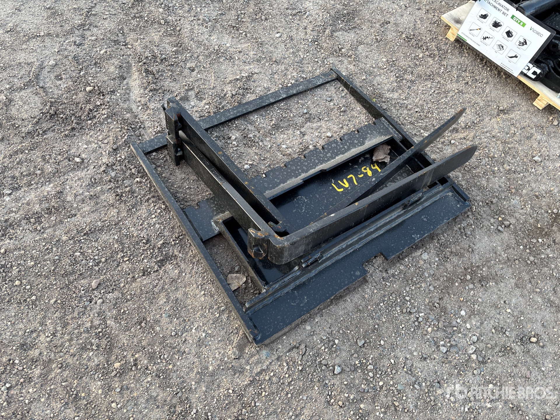 General Appearance with Foto, angolo anteriore destro