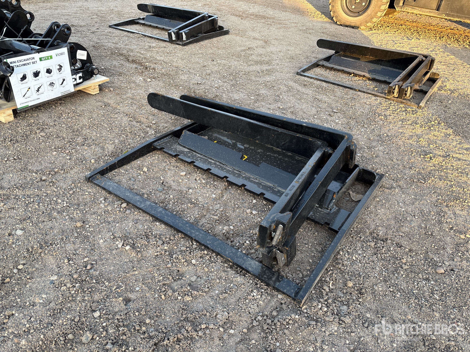 General Appearance with Foto, angolo anteriore sinistro