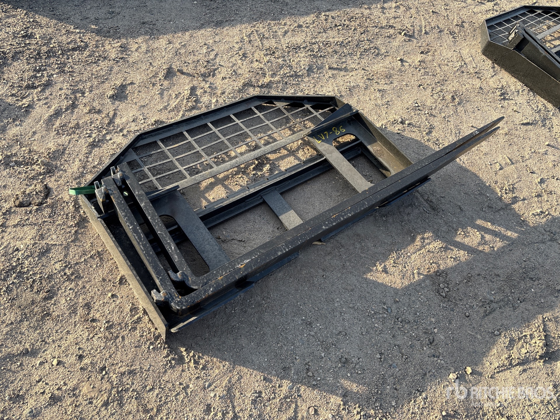 General Appearance with Foto, angolo anteriore destro