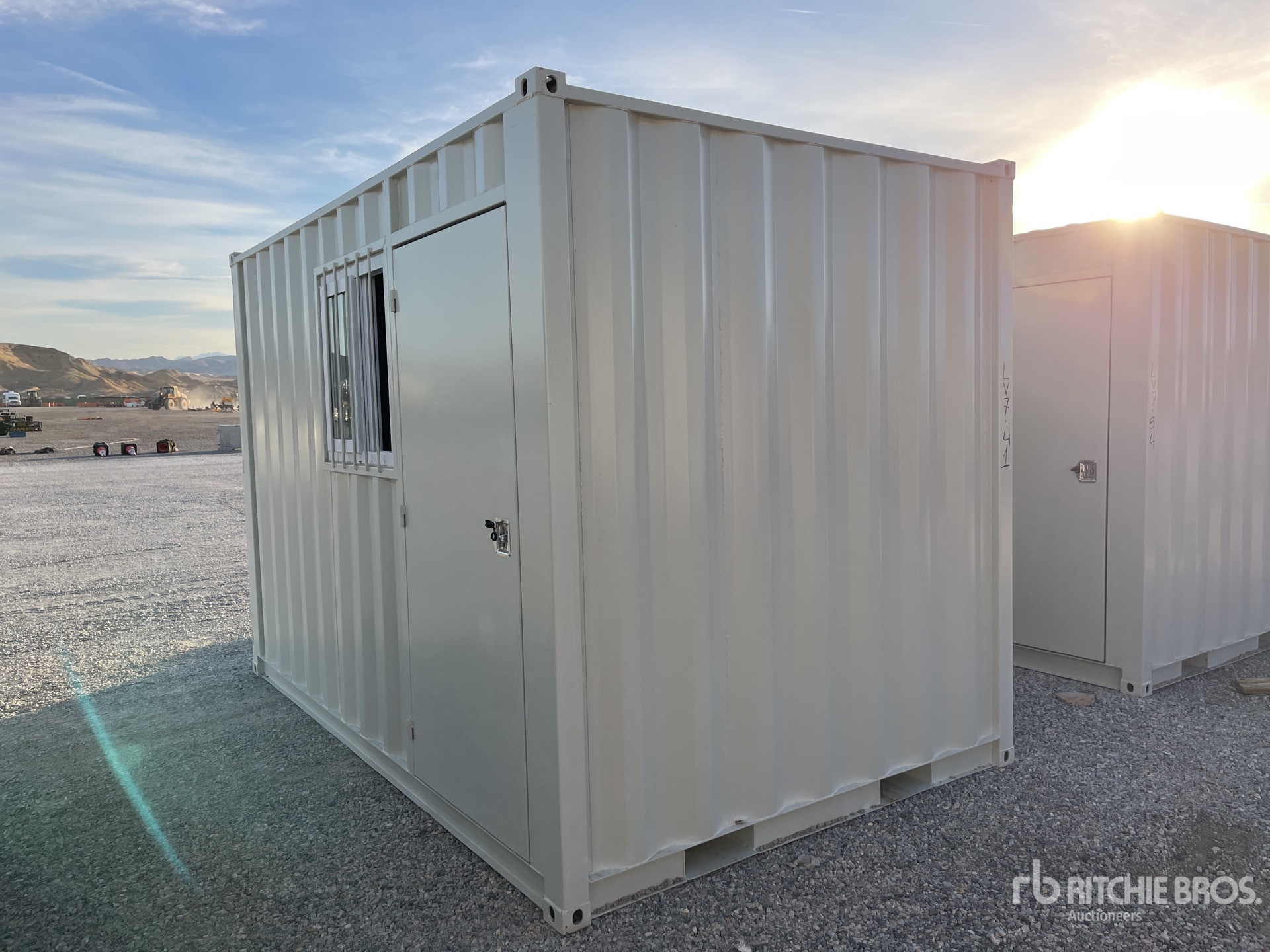 General Appearance with Picture, Left Rear Corner