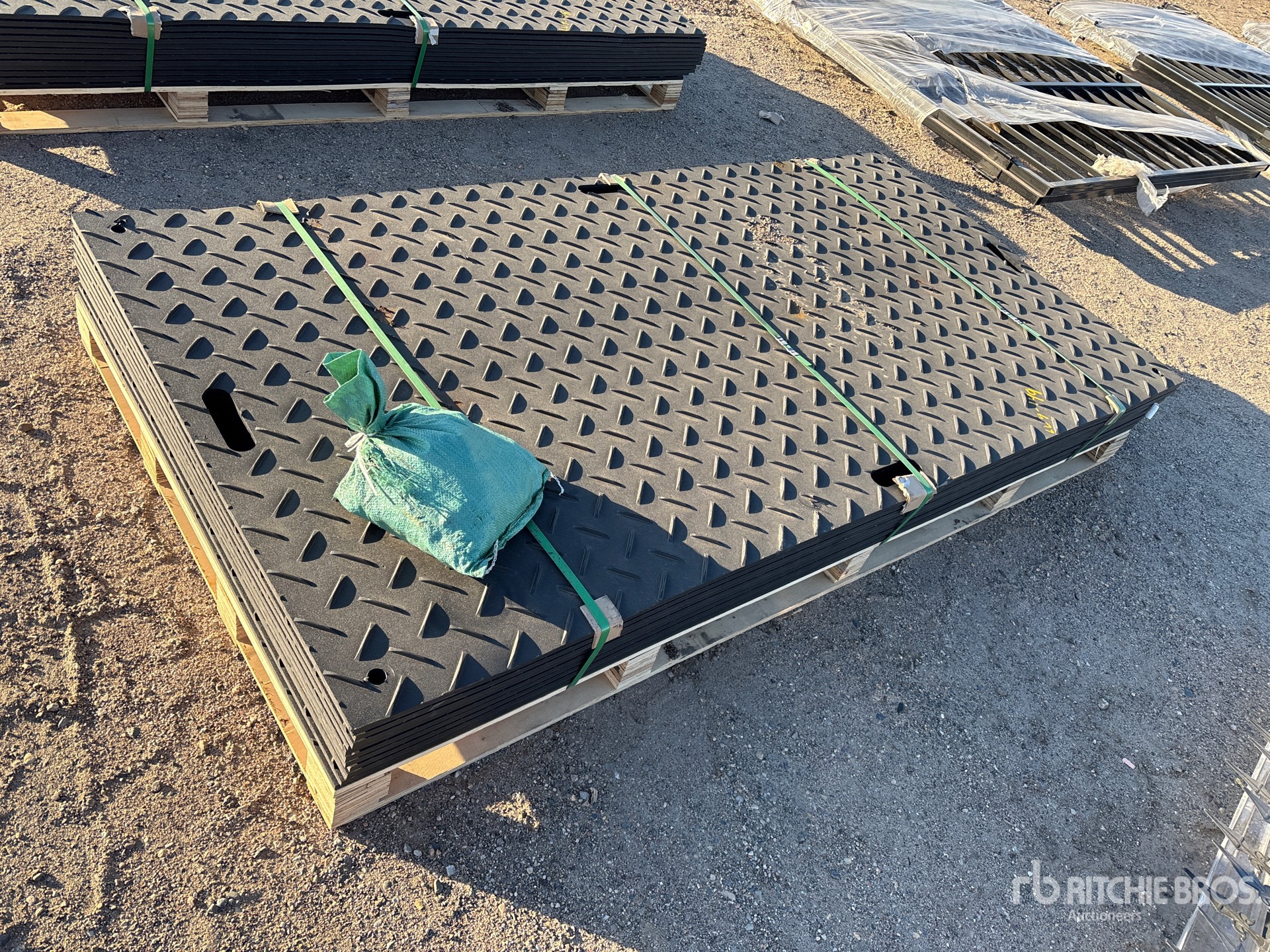 General Appearance with Zdjęcie, prawy górny róg