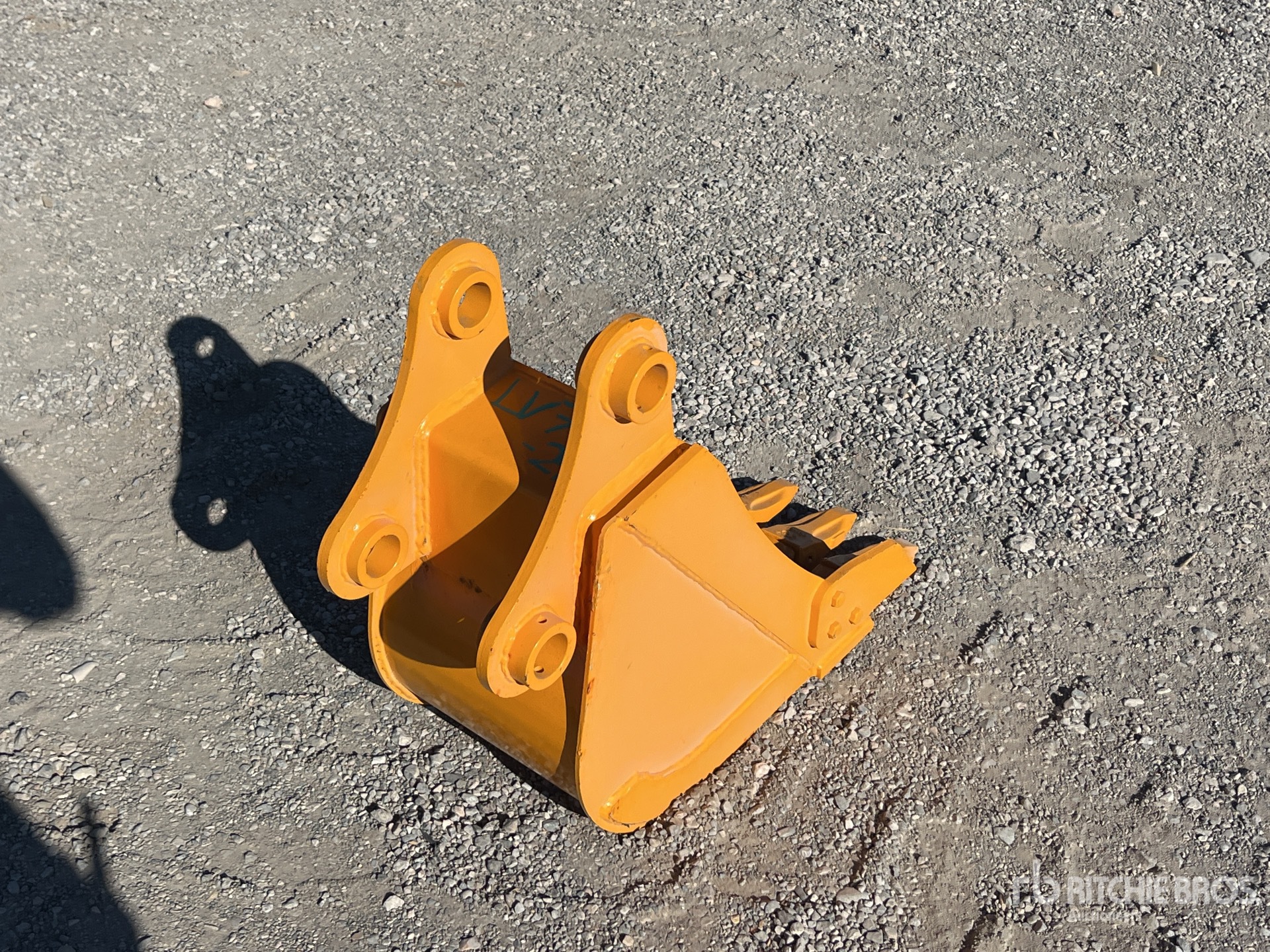 General Appearance with Bild, Ecke hinten rechts