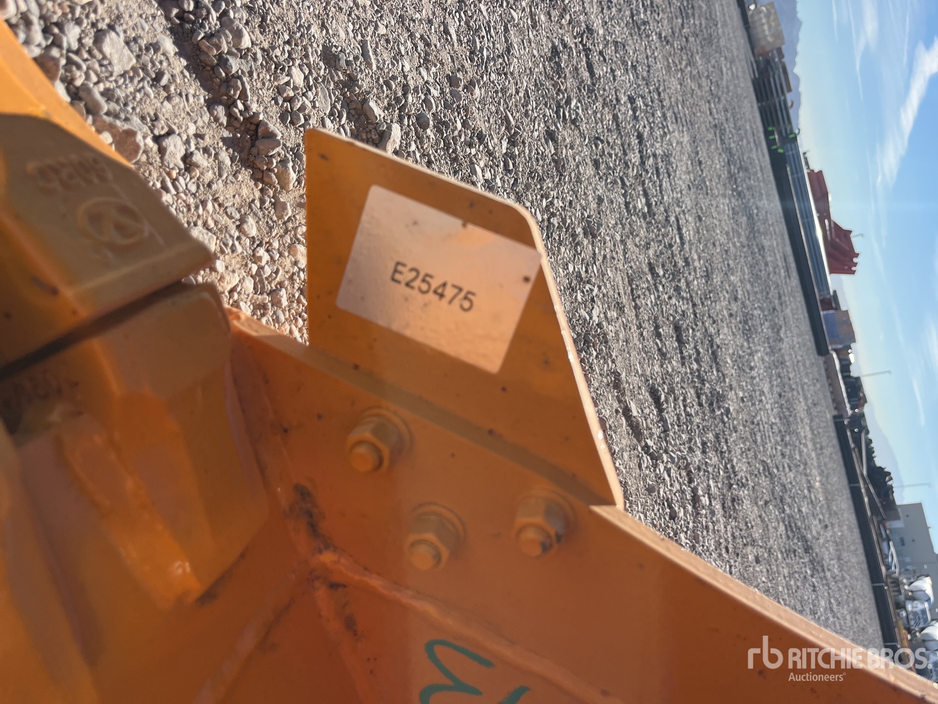 General Appearance with Seriennummer / FIN