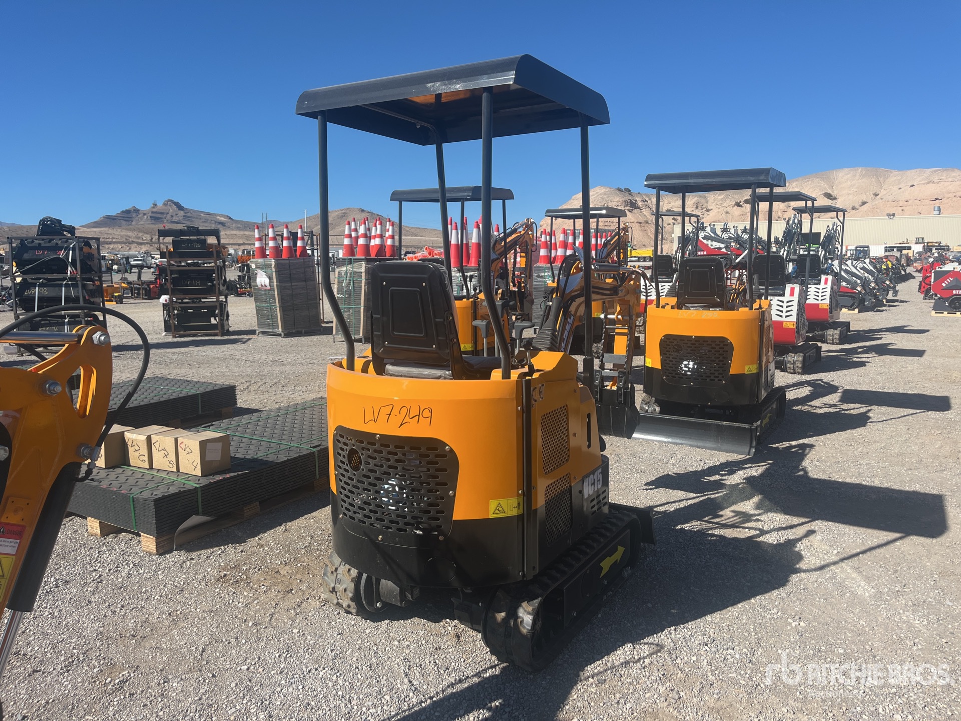 General Appearance with Picture, Right Rear Corner