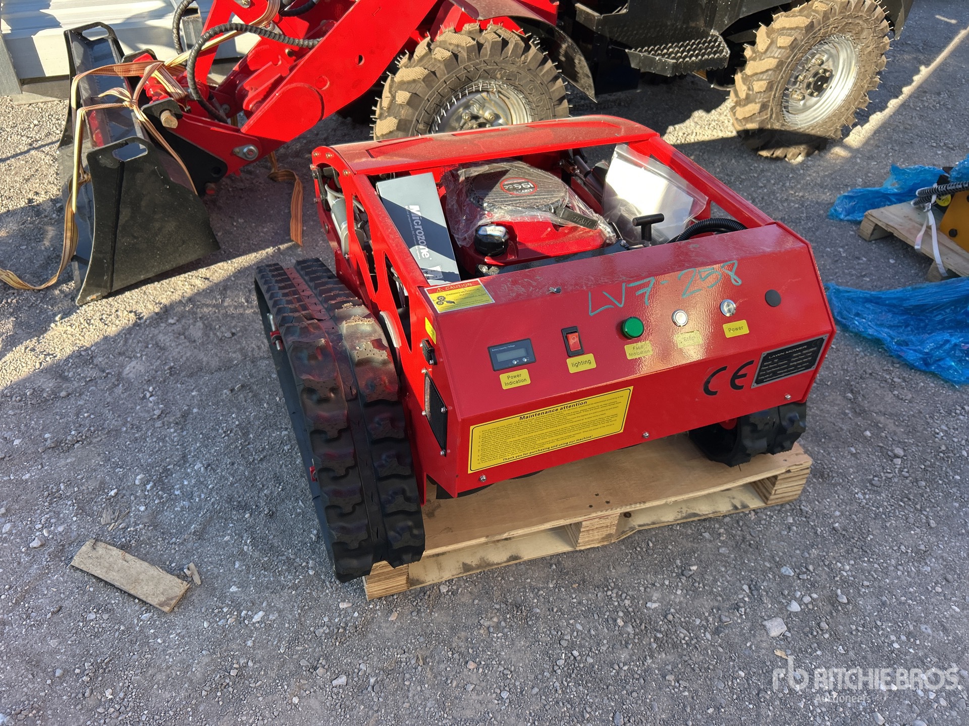 General Appearance with Picture, Left Rear Corner
