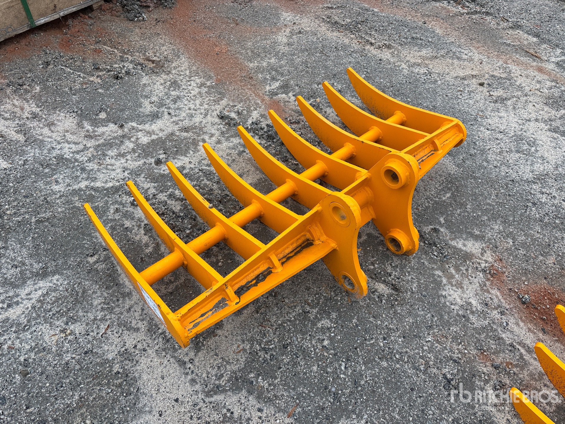 General Appearance with Zdjęcie, lewy dolny róg