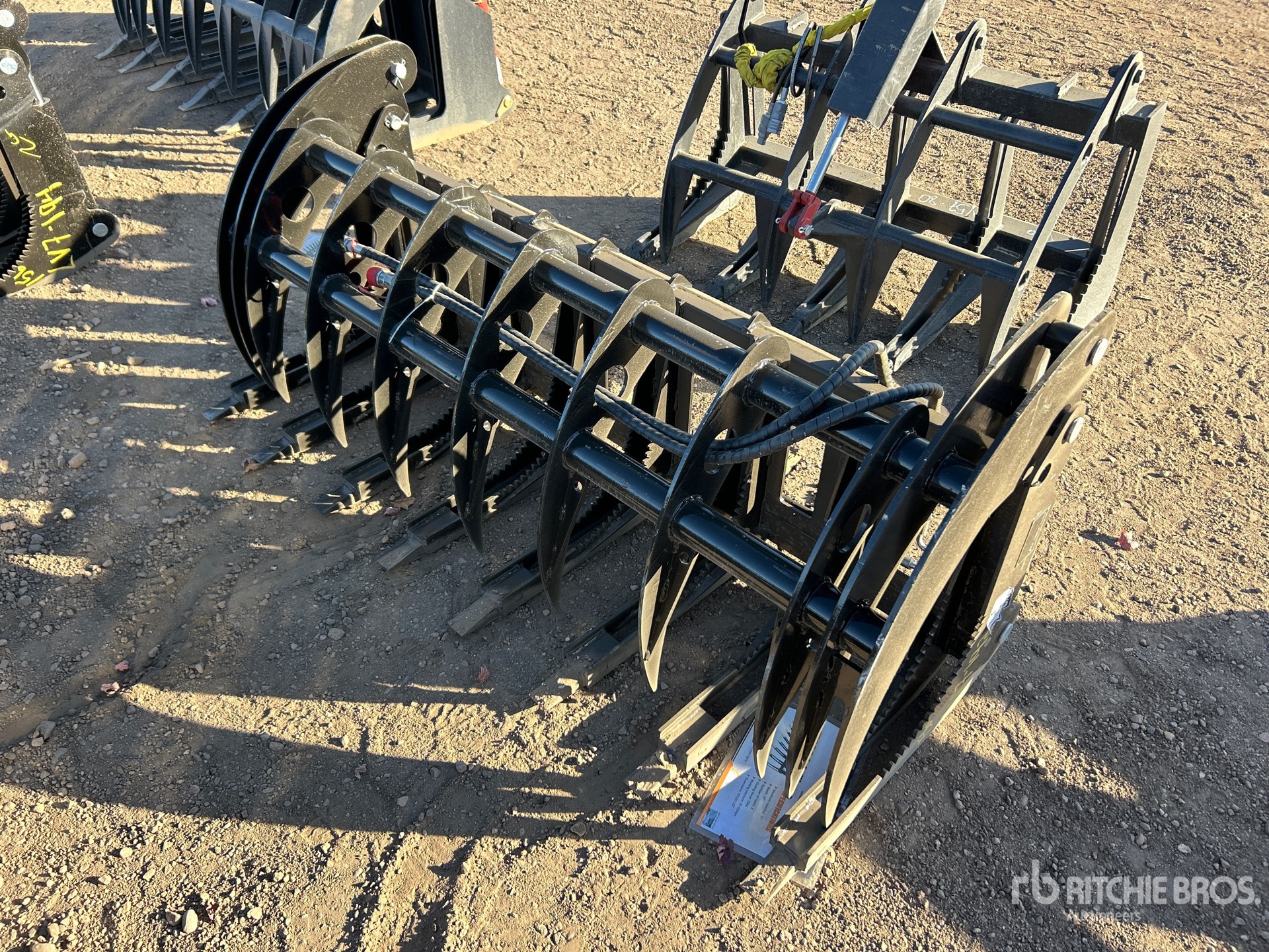 General Appearance with Image, coin avant gauche