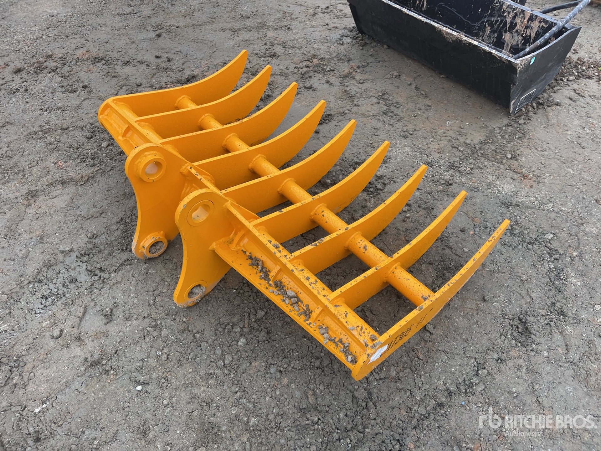 Aspect général with Image, coin arrière droit