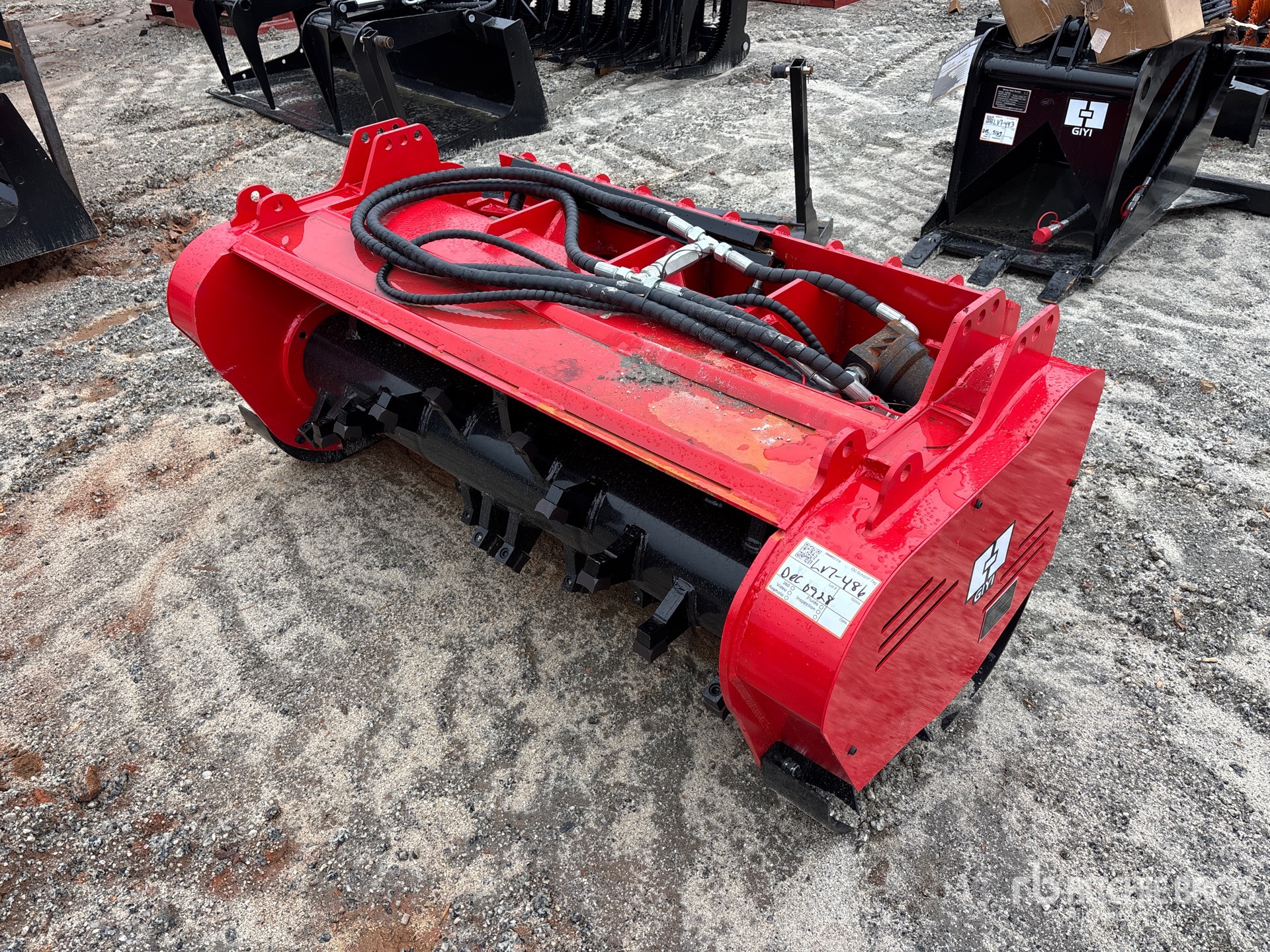 General Appearance with Foto, angolo anteriore sinistro