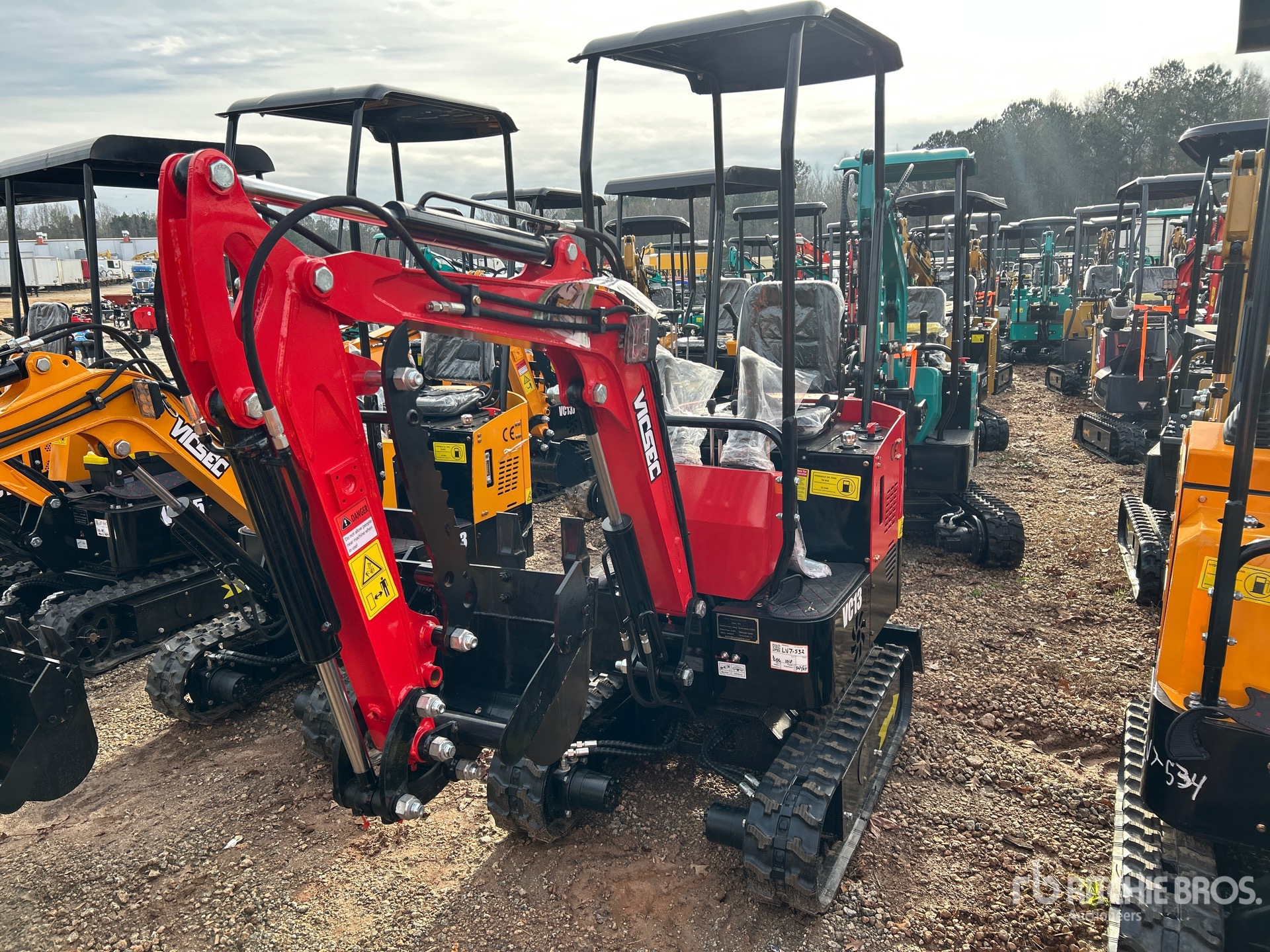 General Appearance with Picture, Left Front Corner