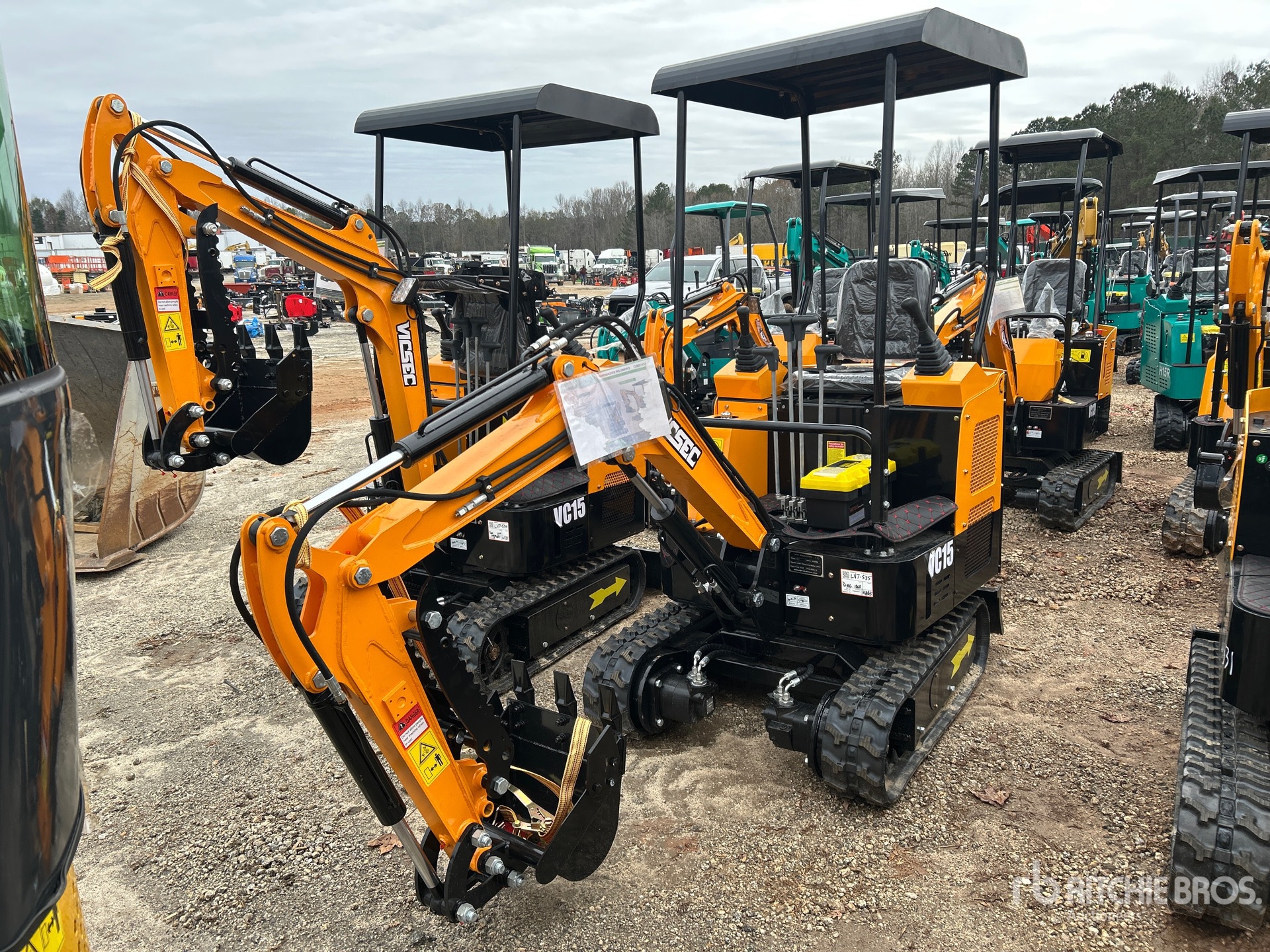 General Appearance with Picture, Left Front Corner