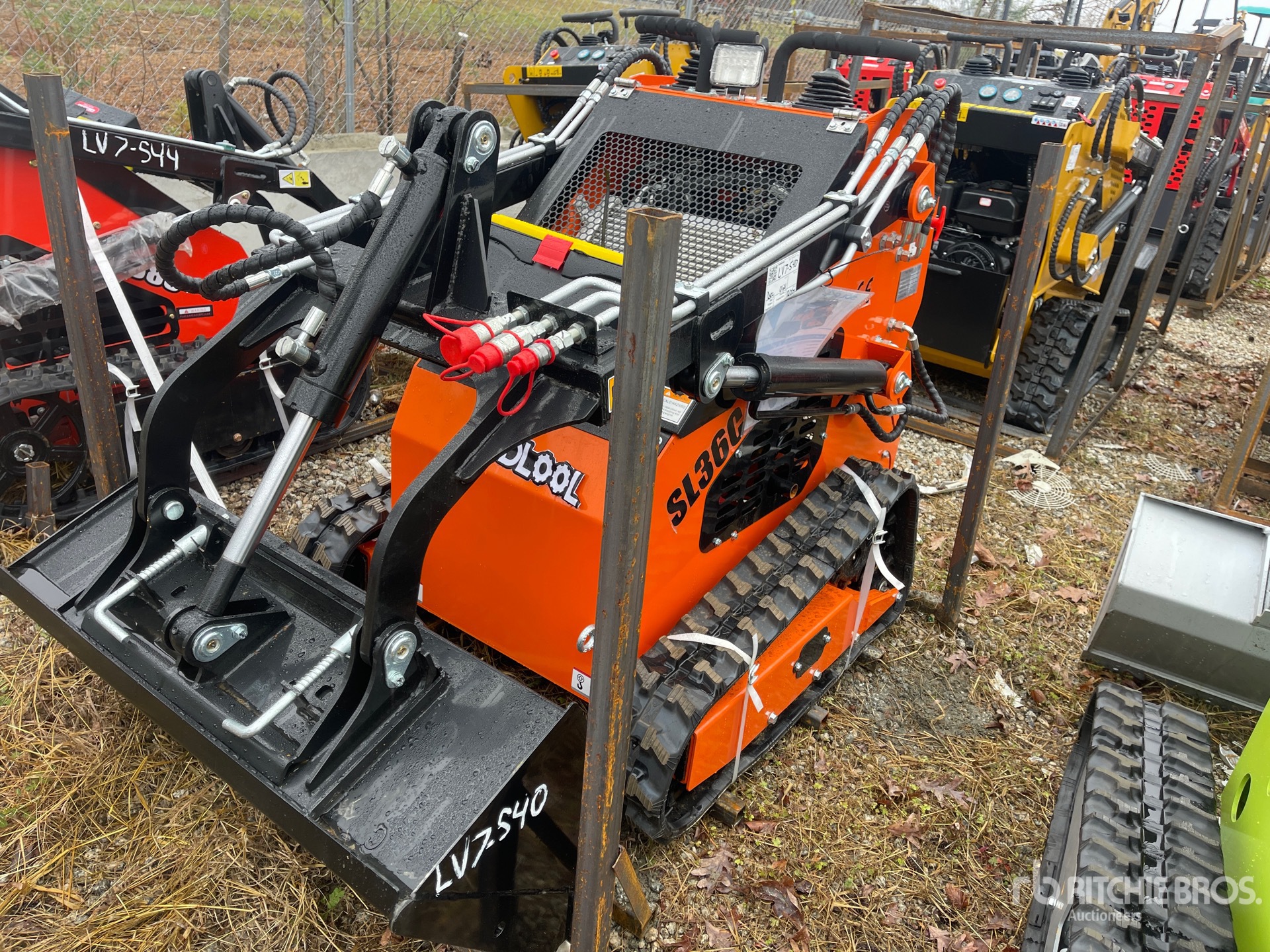 General Appearance with Picture, Left Front Corner