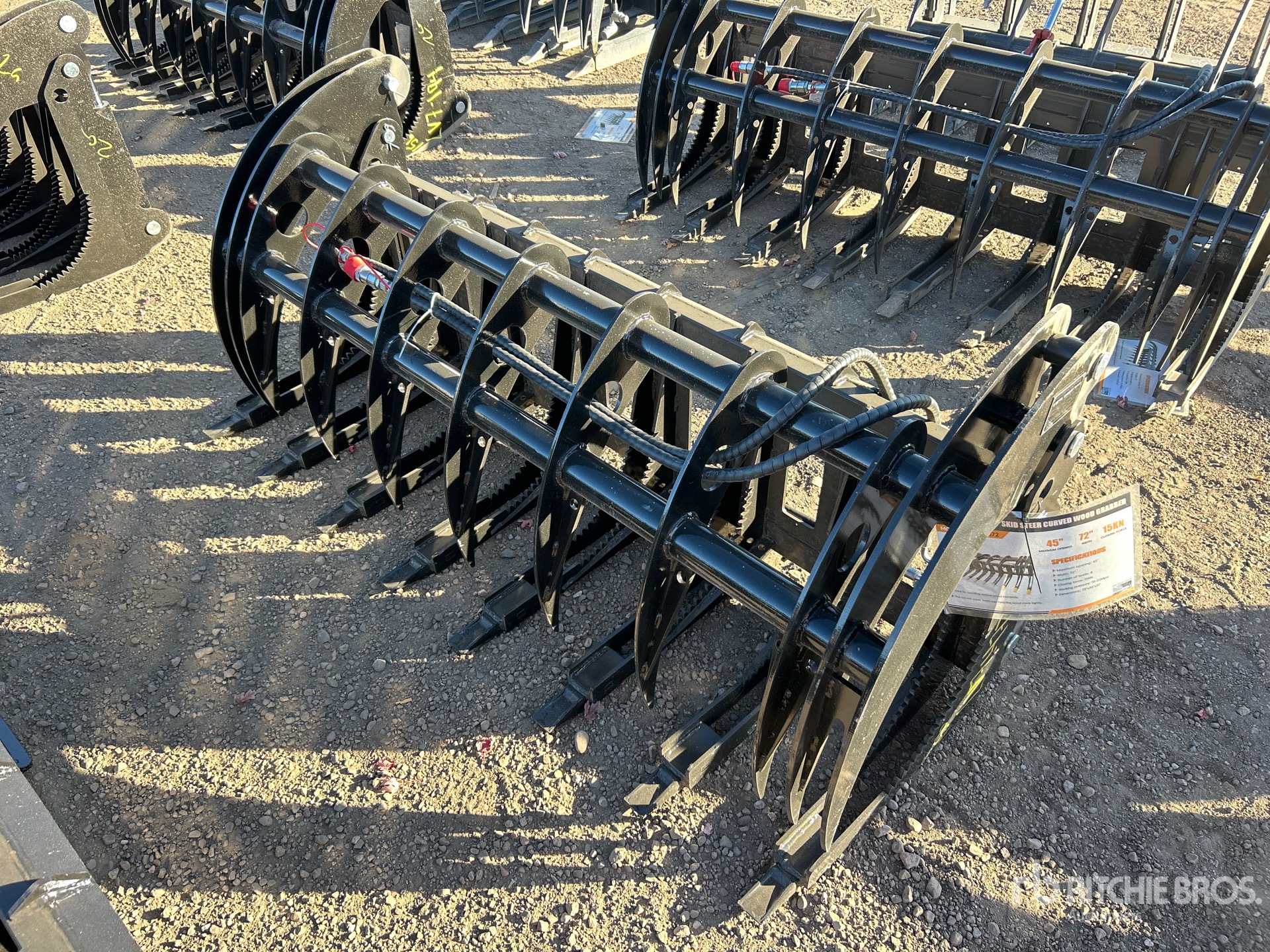 General Appearance with Image, coin avant gauche