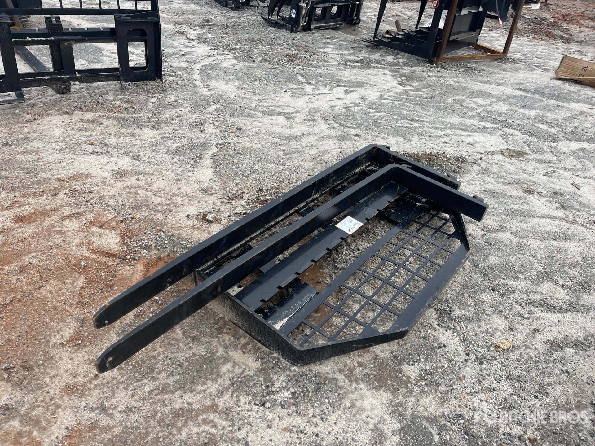 Aspect général with Image, coin avant droit