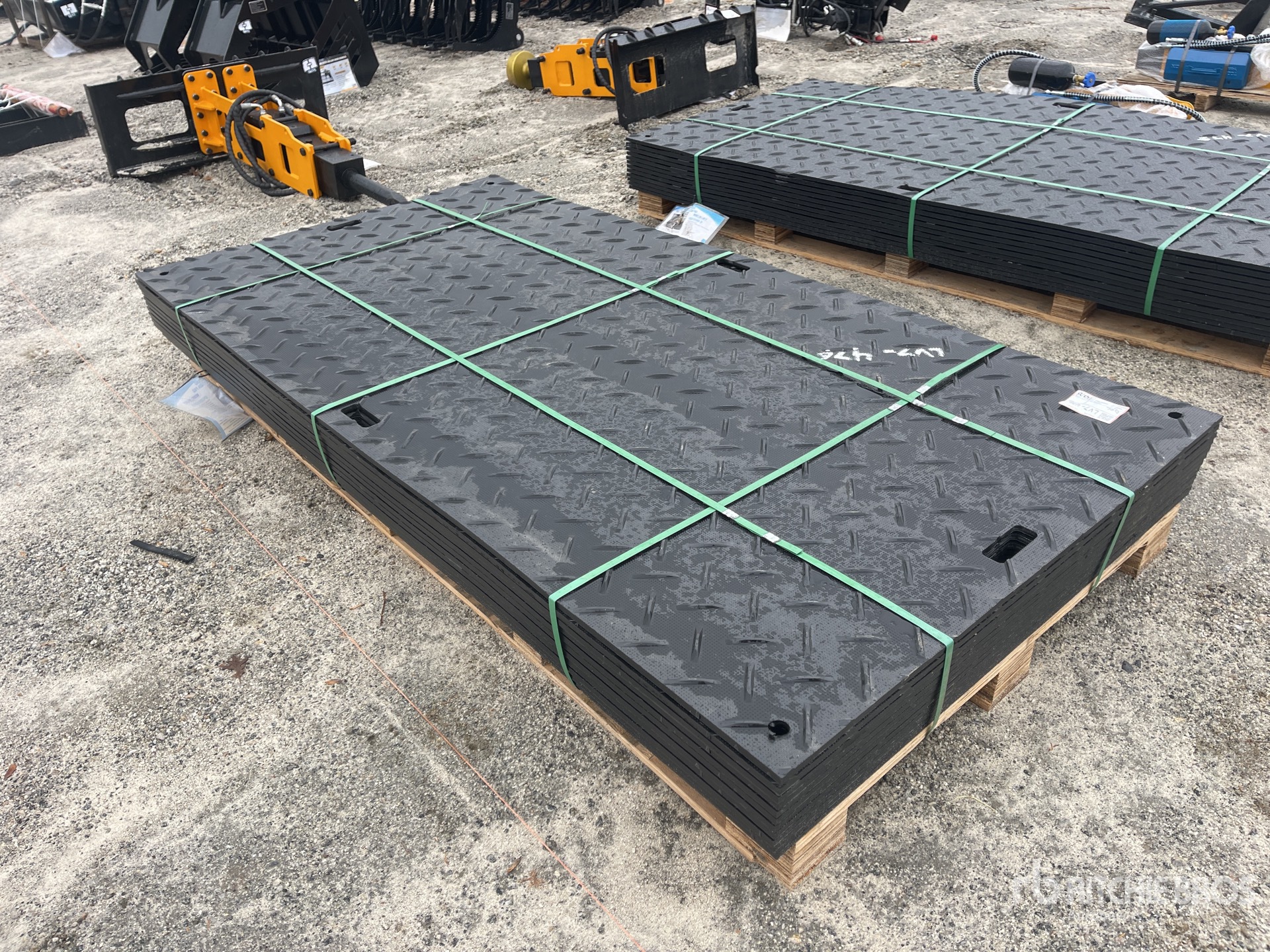 Aspect général with Image, coin avant gauche