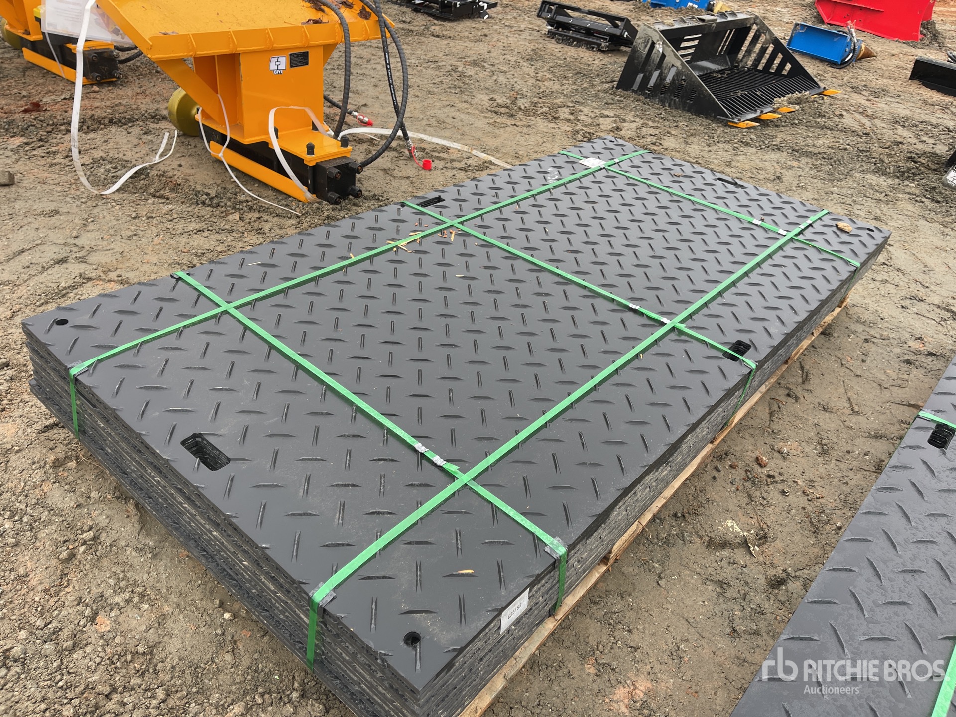 Aspect général with Image, coin arrière gauche