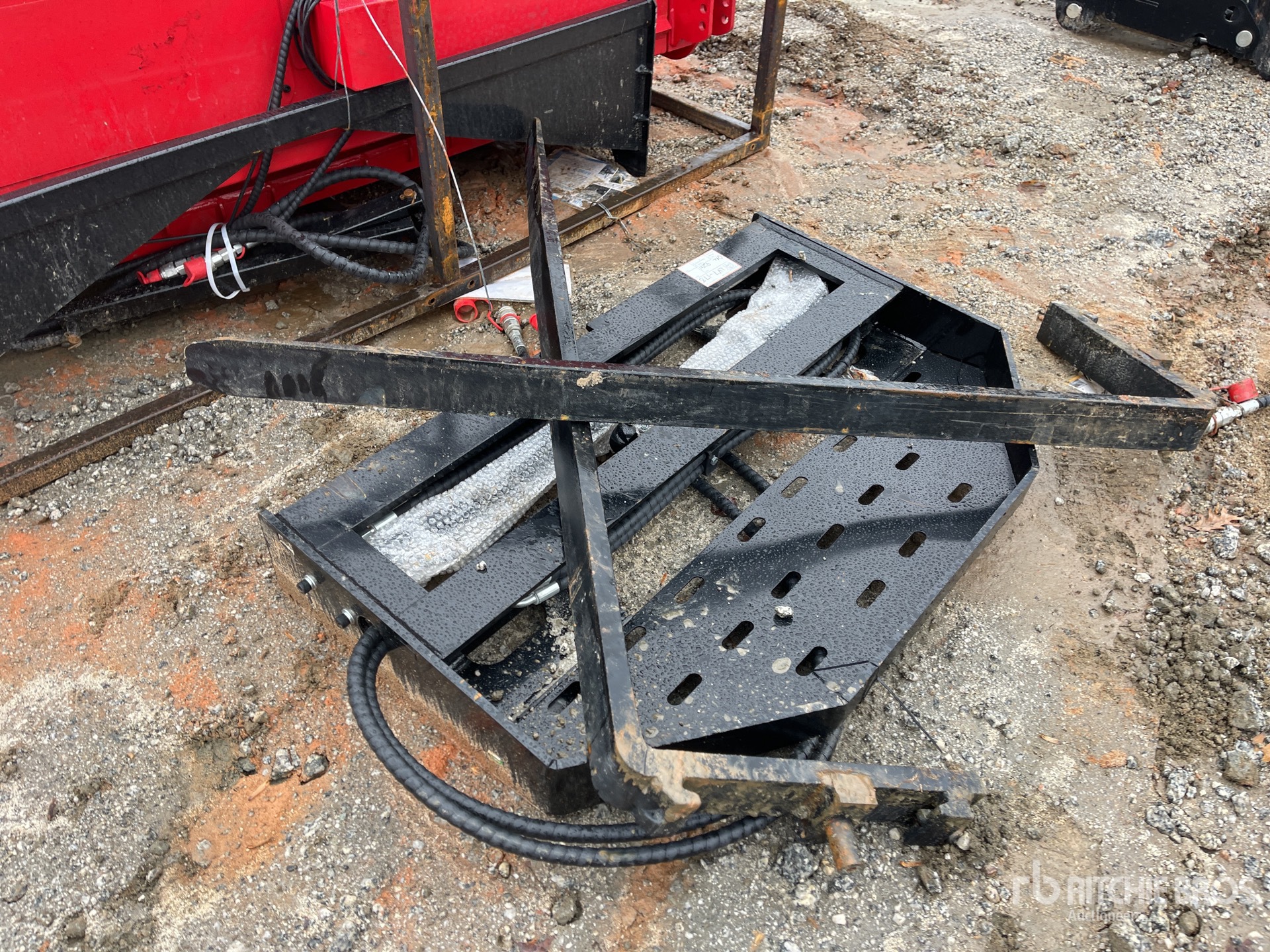 General Appearance with Foto, angolo posteriore sinistro