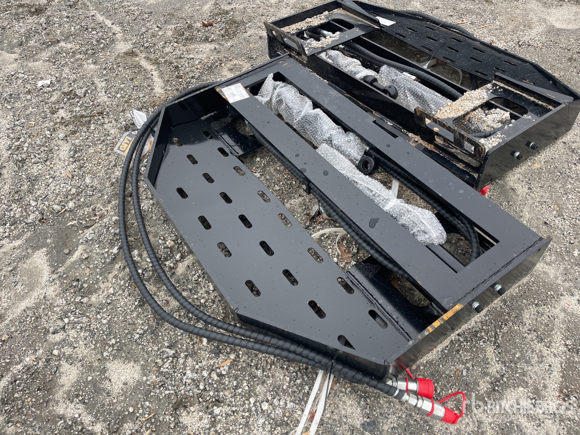 General Appearance with Foto, angolo posteriore sinistro