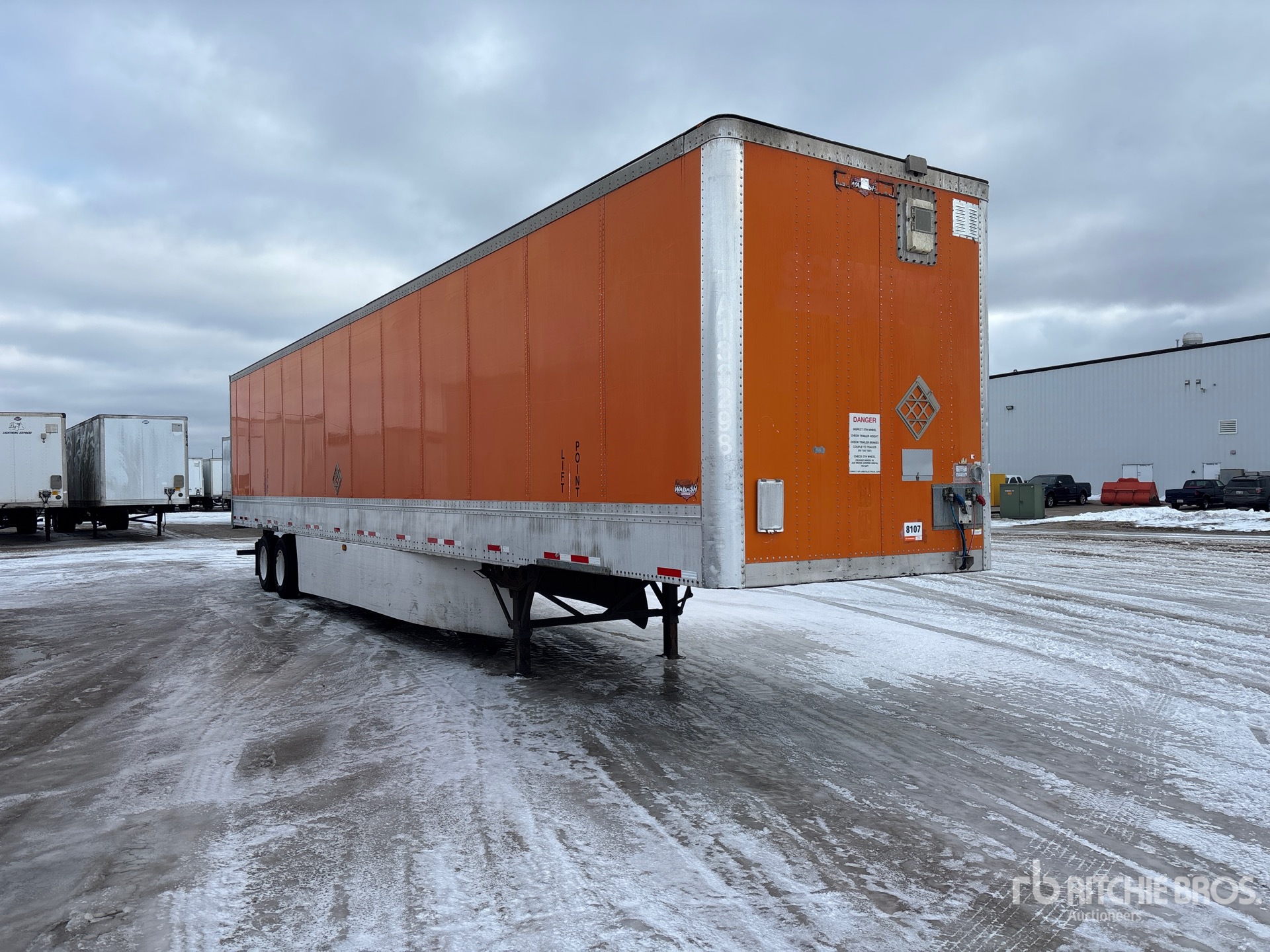 General Appearance with Image, coin avant droit