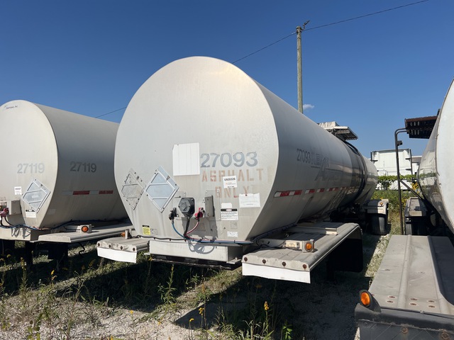 2007 LBT T/A 7500 gal Asphalt Tank Trailer