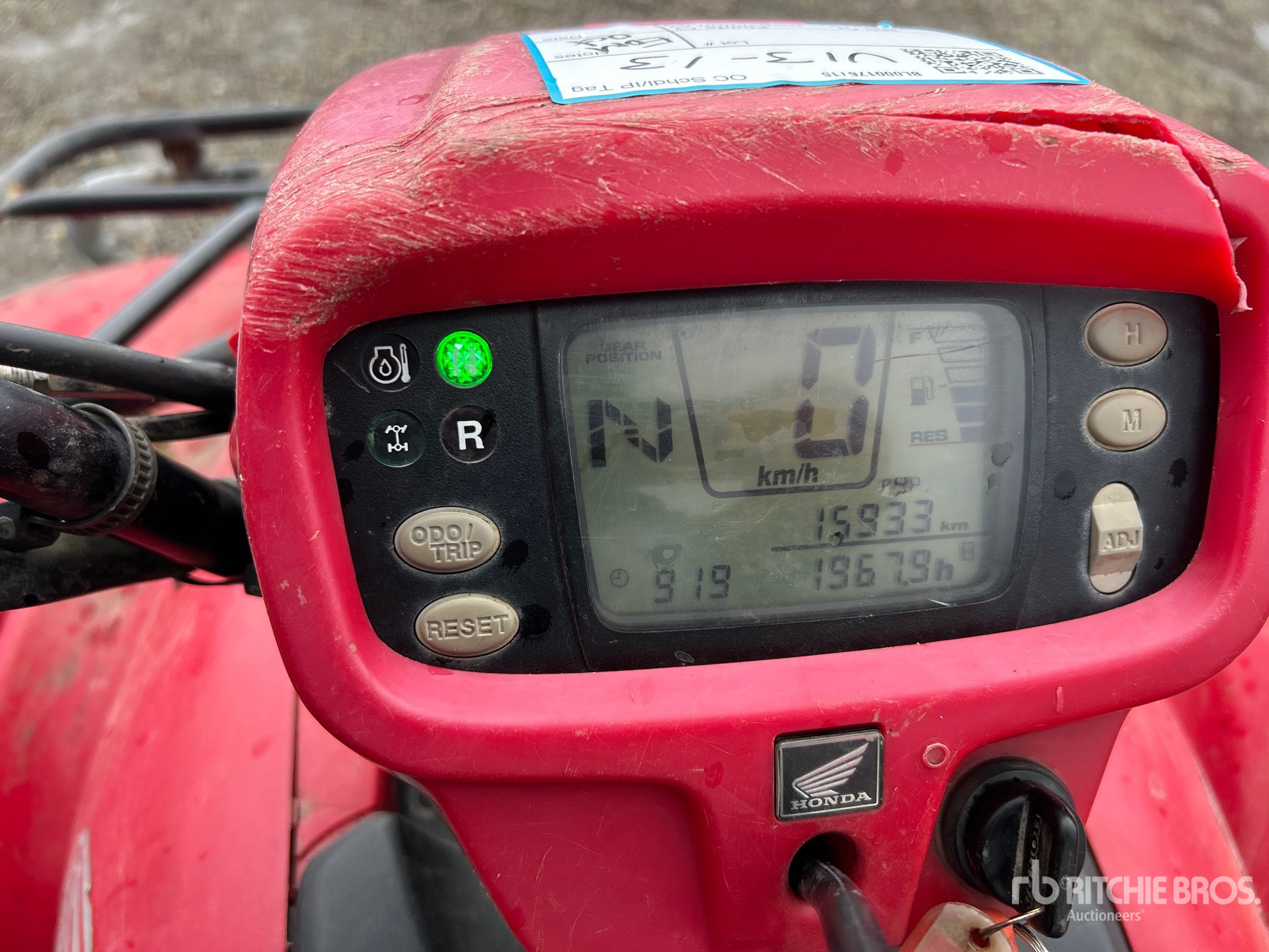 General Appearance with Hour Meter / Odometer