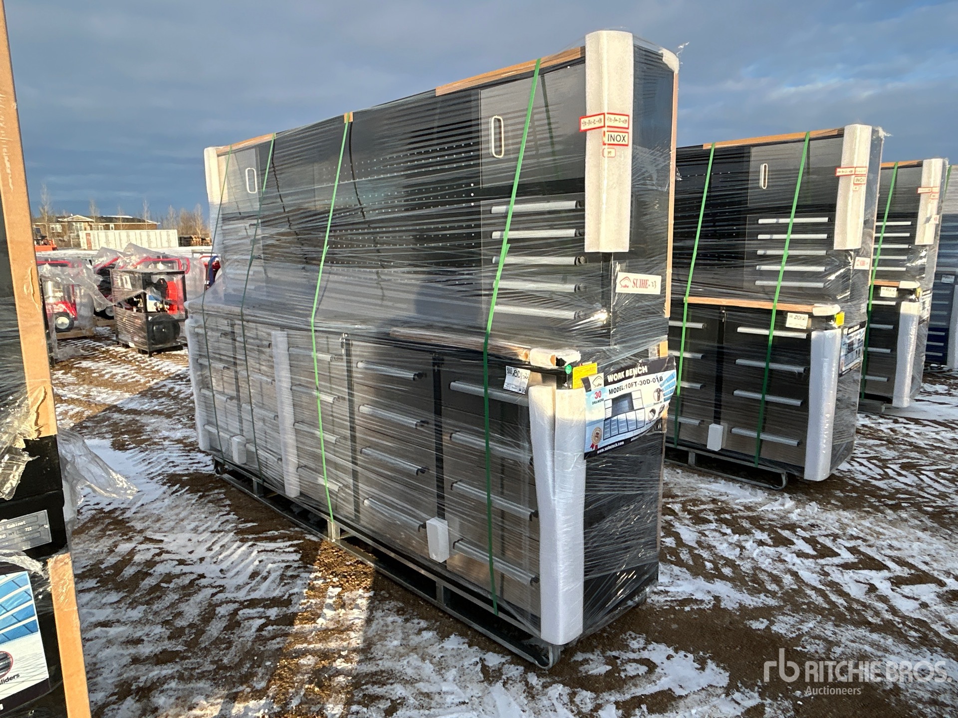 General Appearance with Picture, Left Front Corner