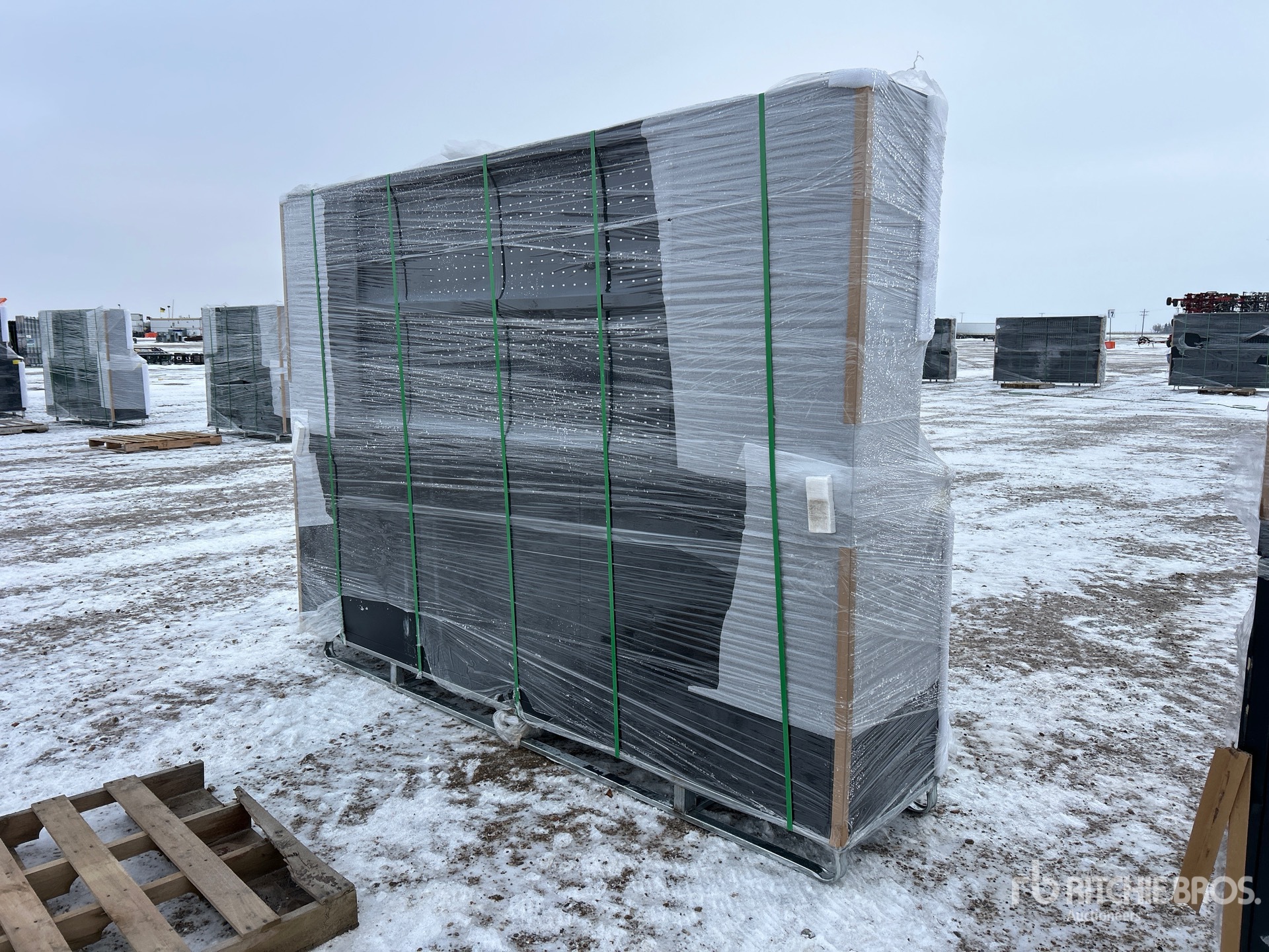 General Appearance with Foto, angolo anteriore sinistro