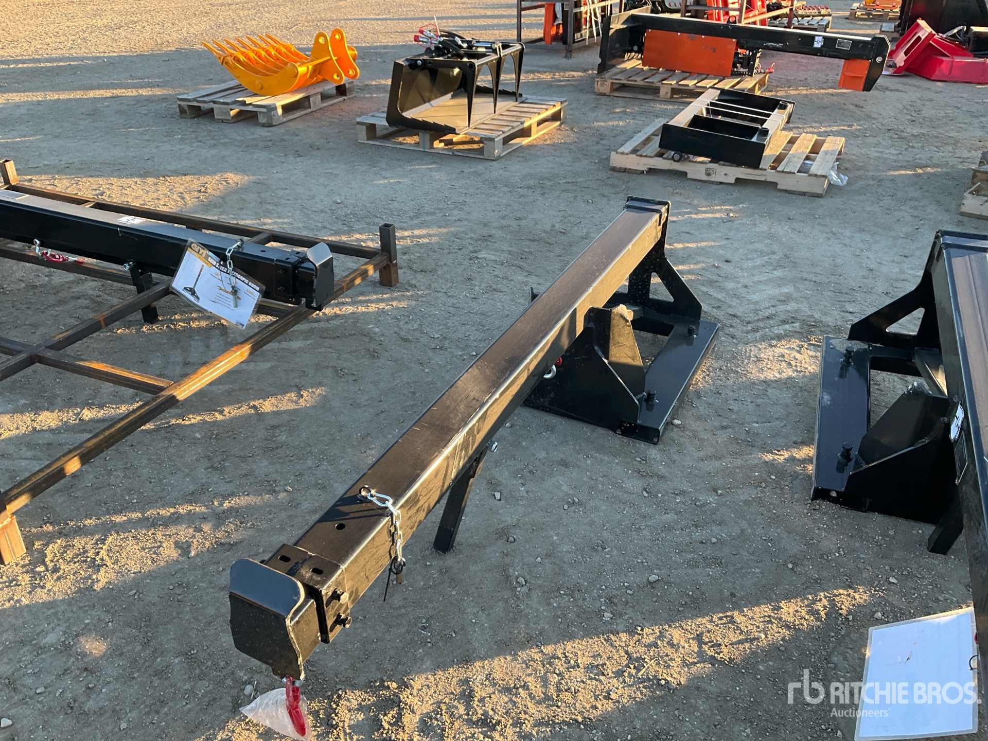 General Appearance with Bild, Ecke vorne links