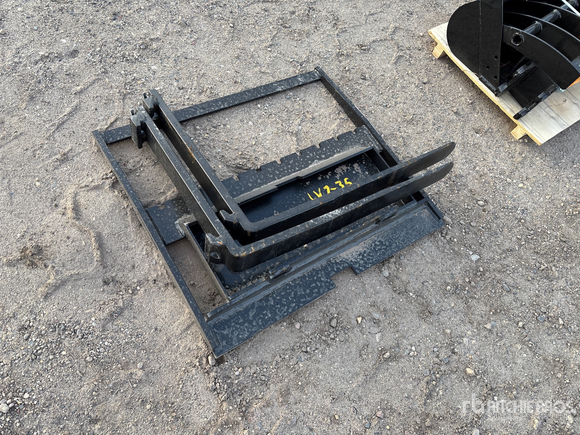 General Appearance with Foto, angolo anteriore destro