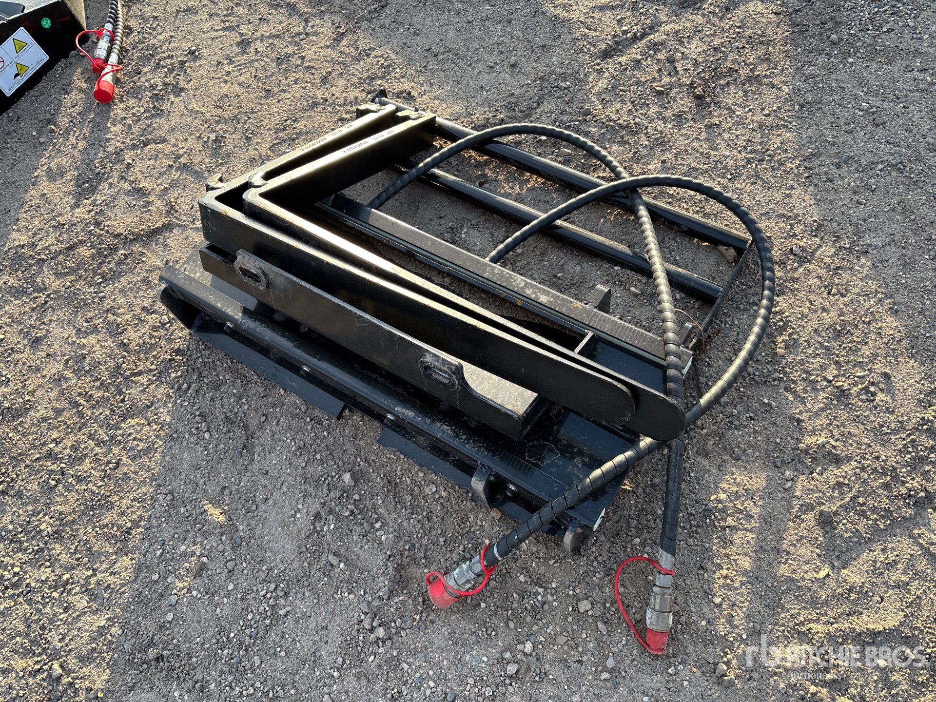 General Appearance with Foto, angolo anteriore sinistro