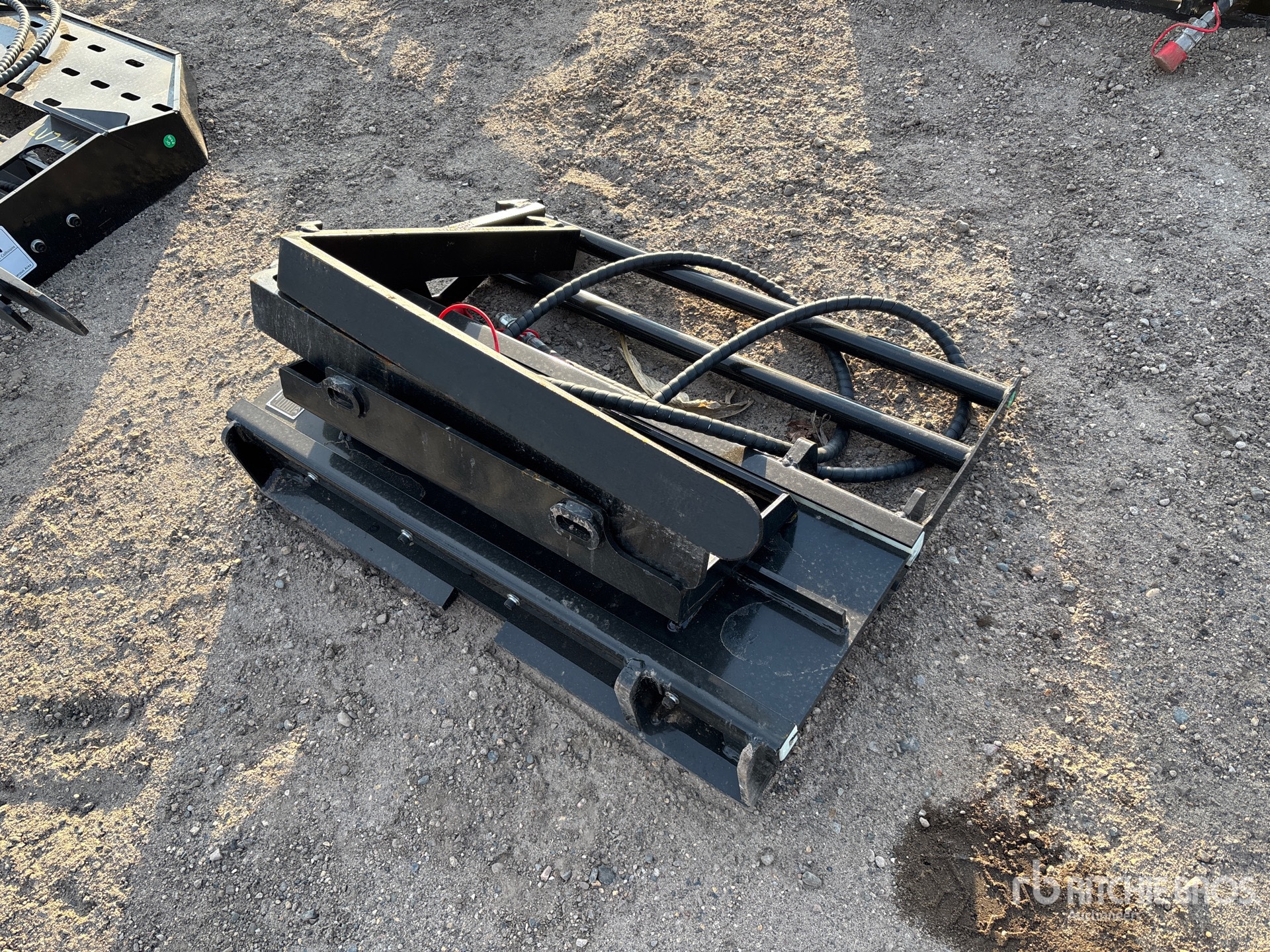 General Appearance with Foto, angolo anteriore sinistro