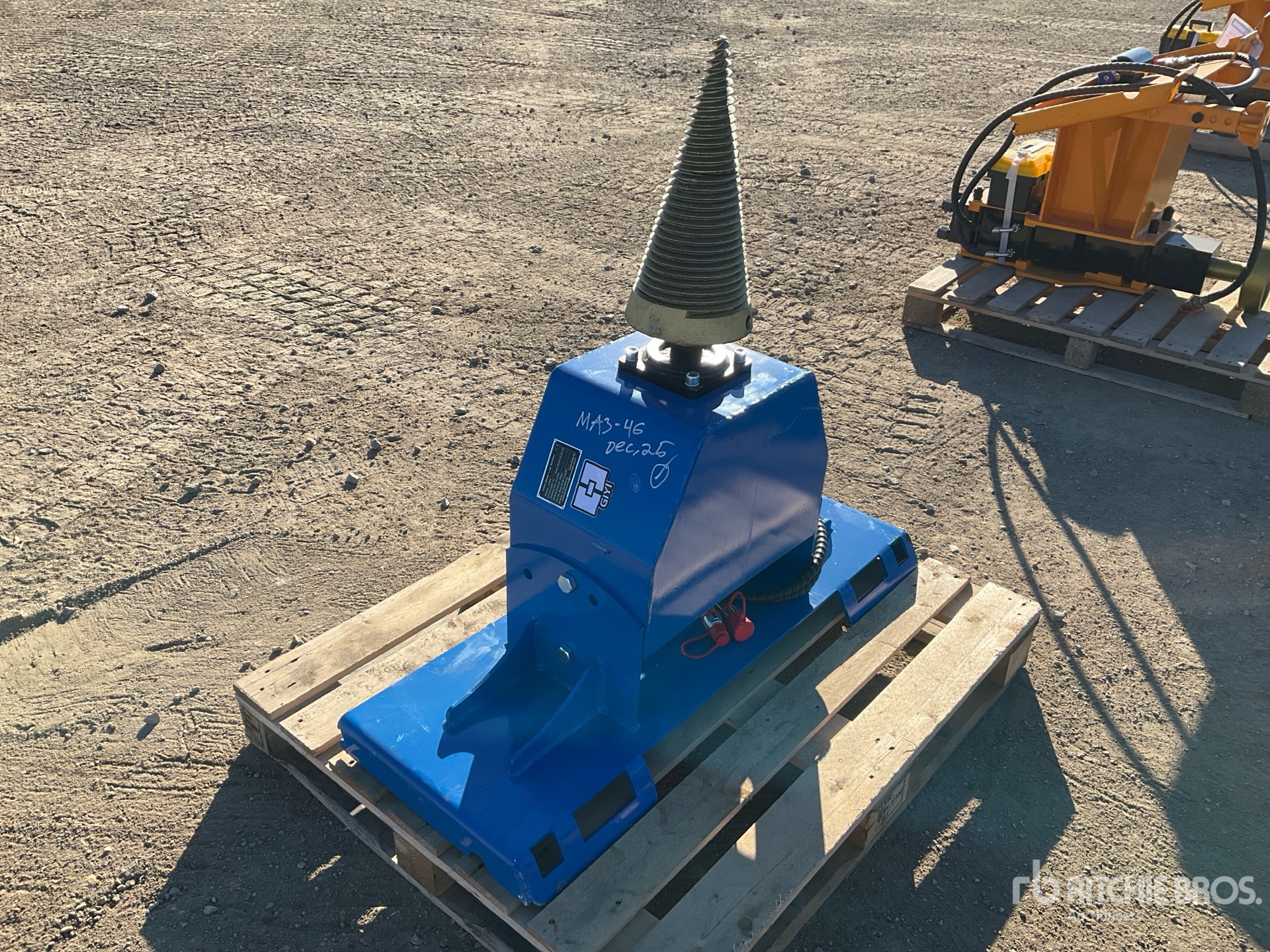 General Appearance with Image, coin avant gauche