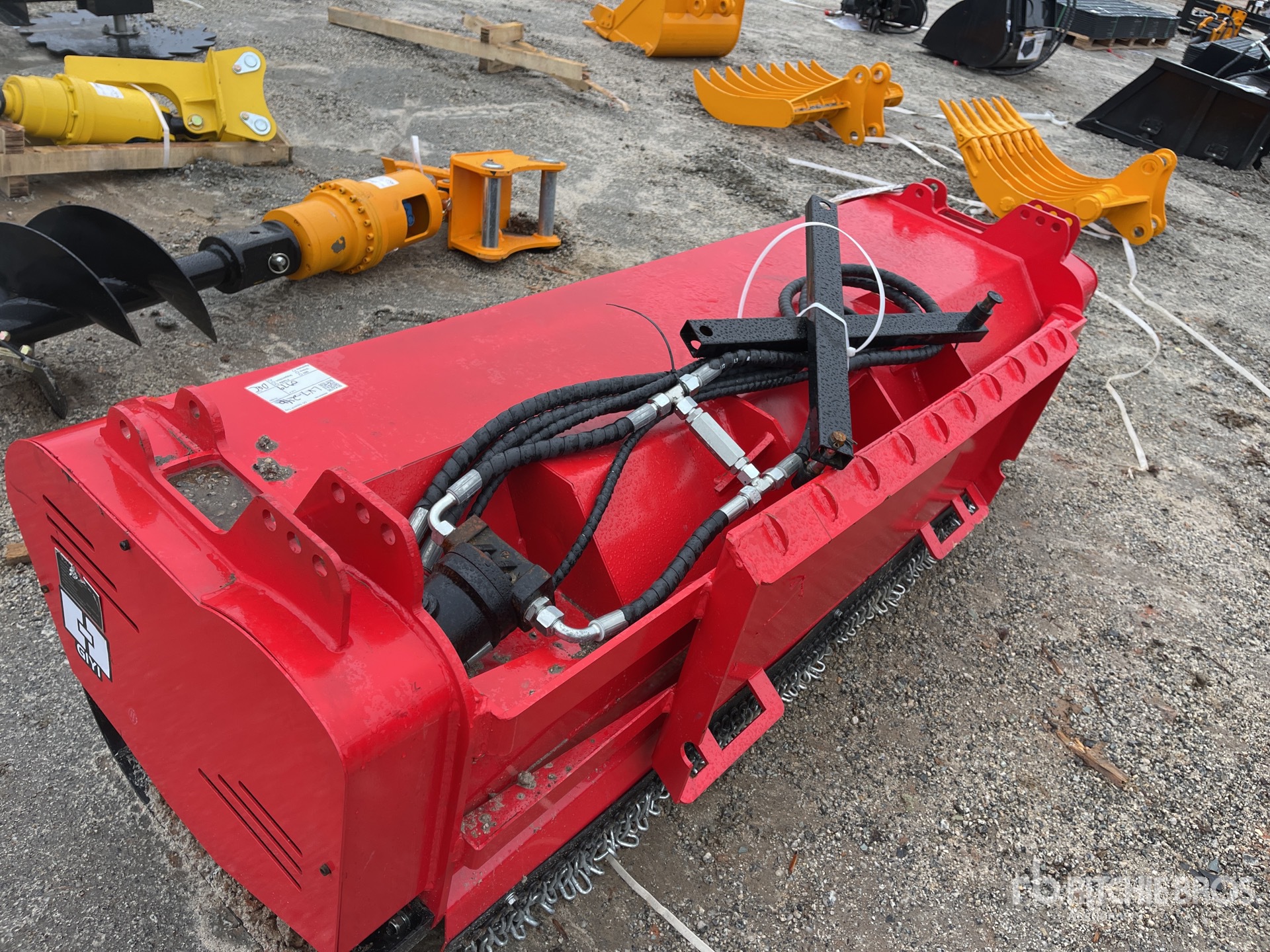 General Appearance with Foto, angolo posteriore sinistro