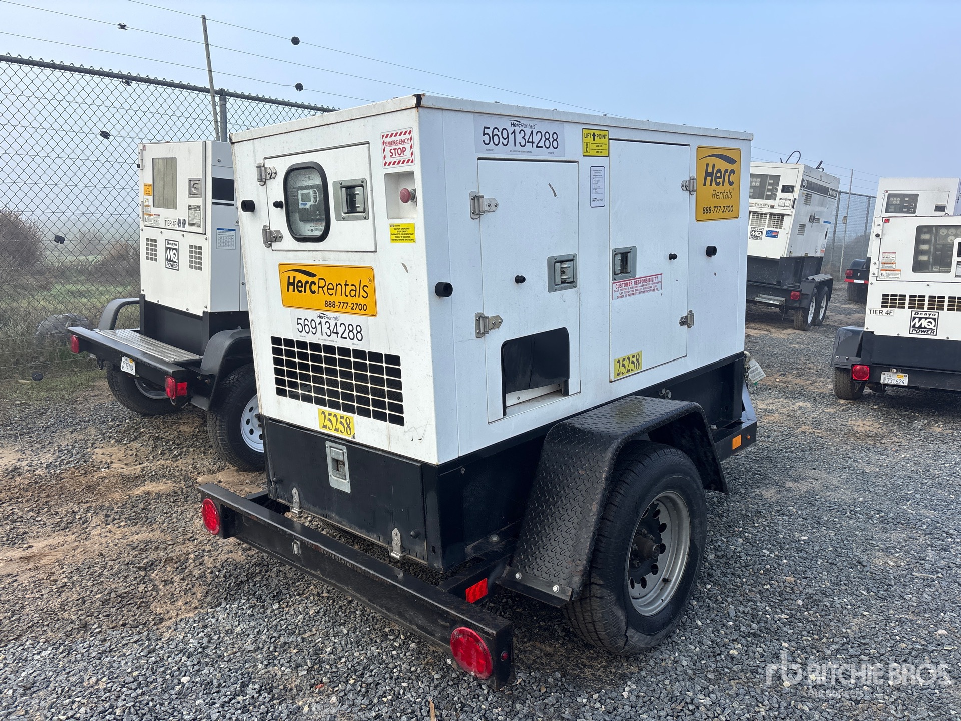 General Appearance with Bild, Ecke hinten rechts