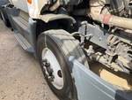 4 Underbody - Truck with 
