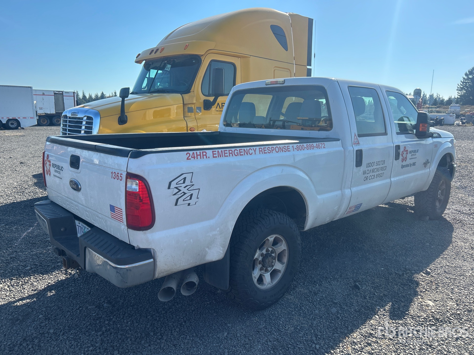 General Appearance with Picture, Right Rear Corner