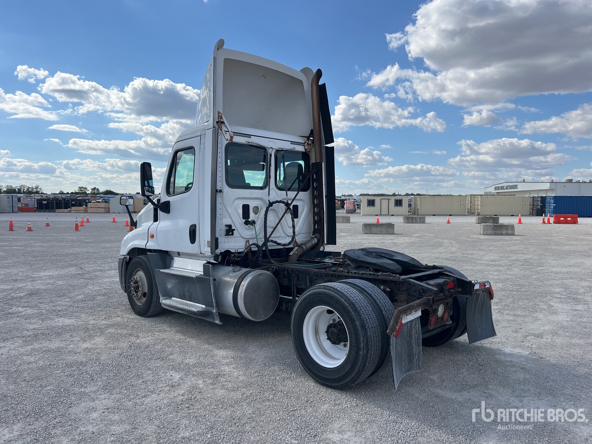 CAMIóN 2016 FREIGHTLINER
