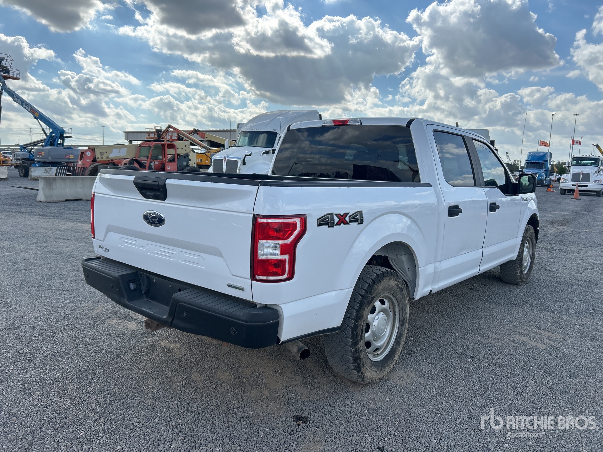 General Appearance with Picture, Right Rear Corner