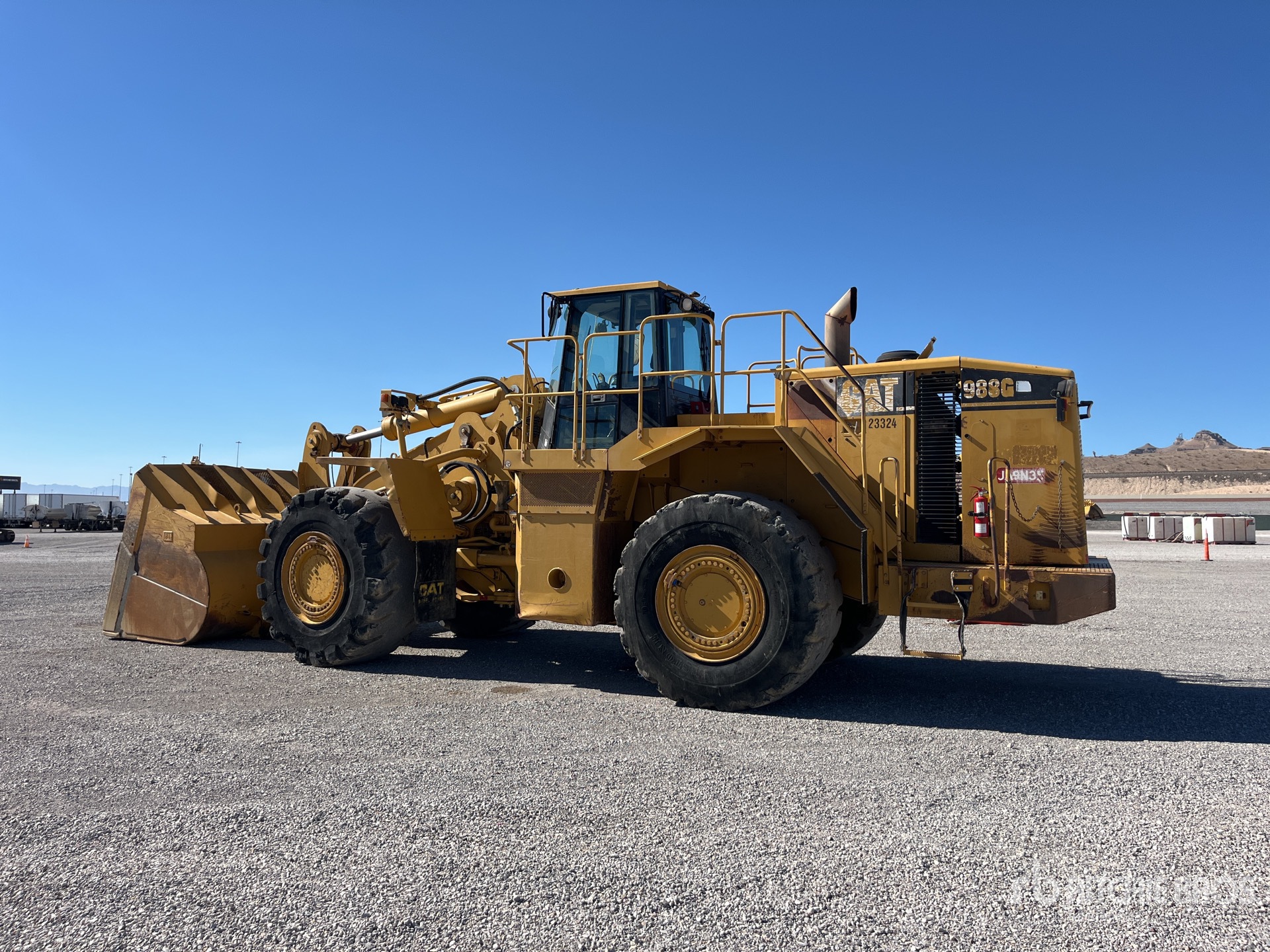 General Appearance with Picture, Left Rear Corner