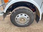 4 Underbody - Truck with 